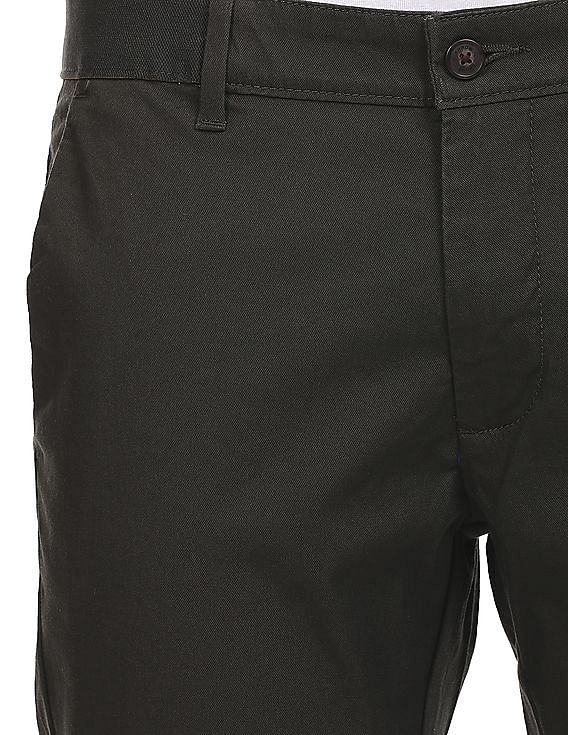 Arrow Sports Flat Front Solid Casual Trousers
