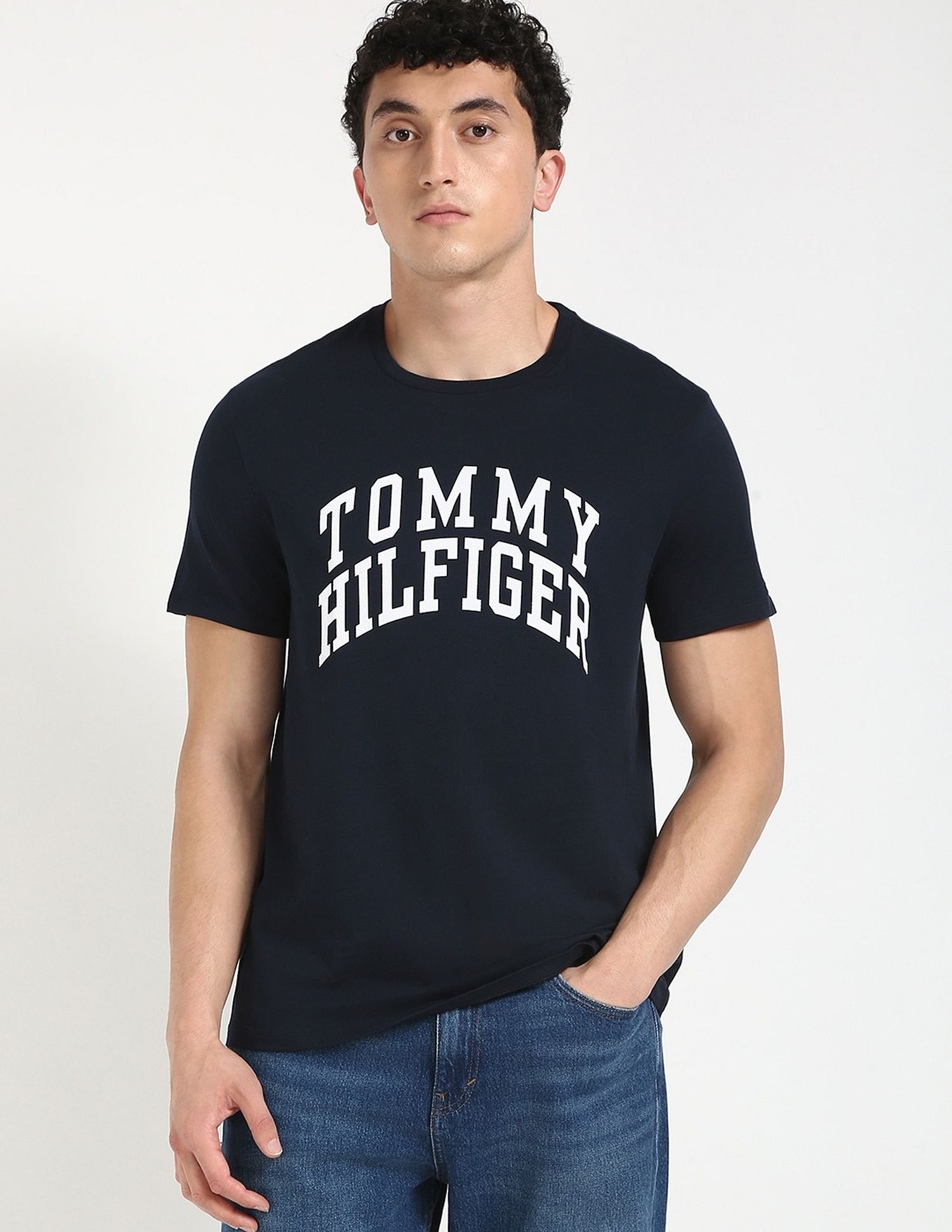 Tommy Hilfiger Logo Regular-Fit Cotton T-Shirt