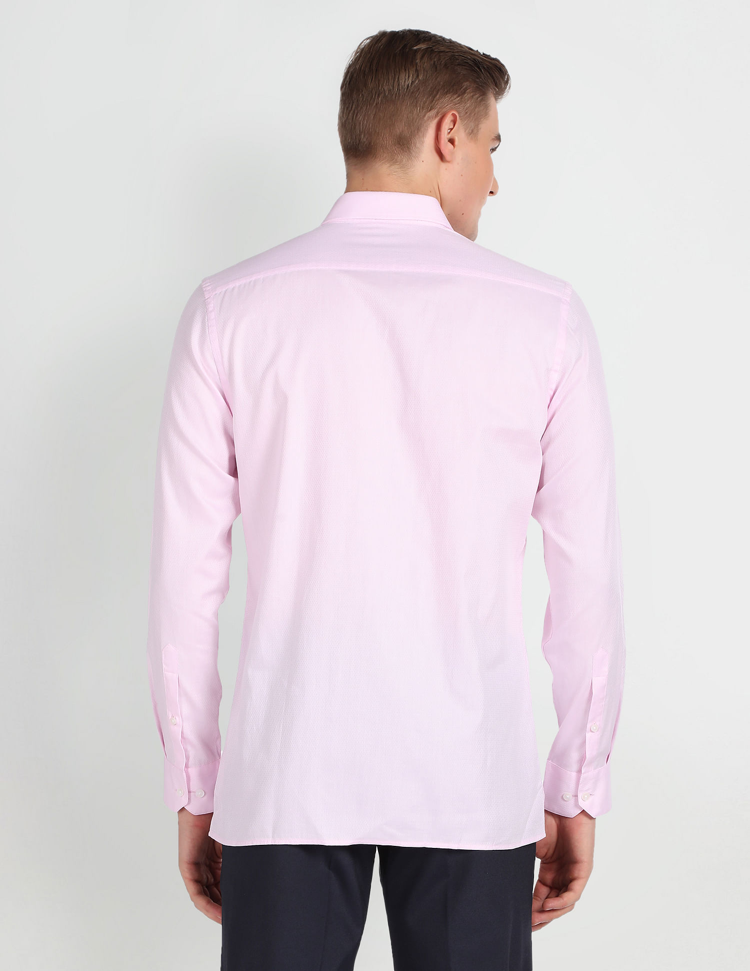 Arrow Cutaway Collar Long Sleeve Shirt