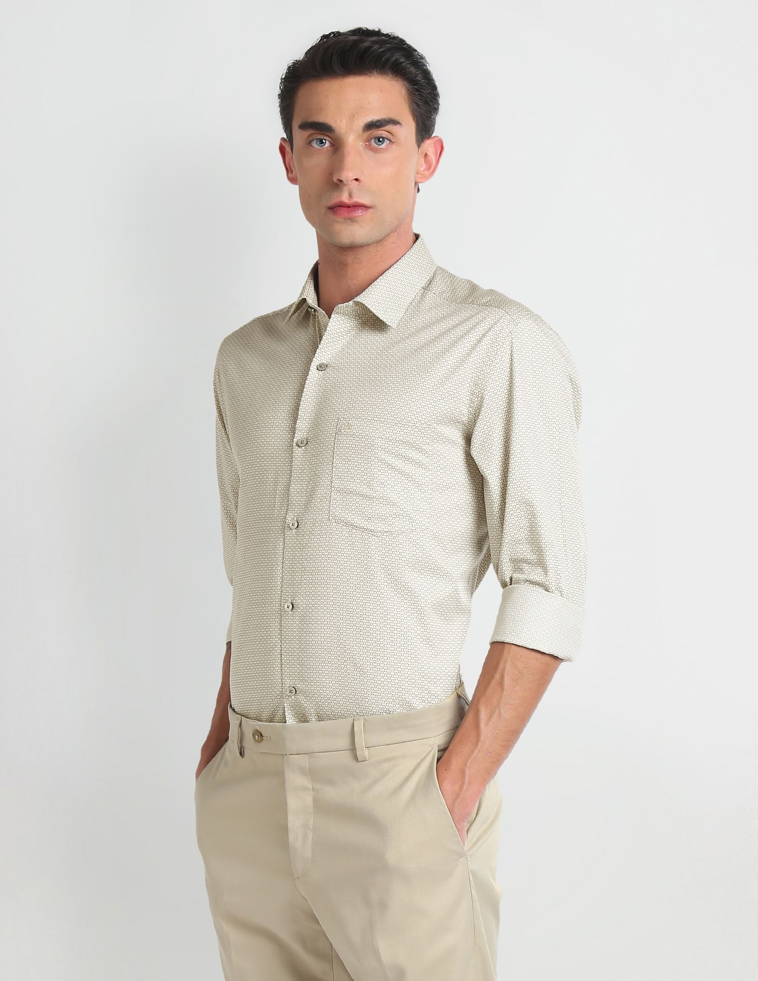 Arrow Manhattan Slim Fit Twill Shirt