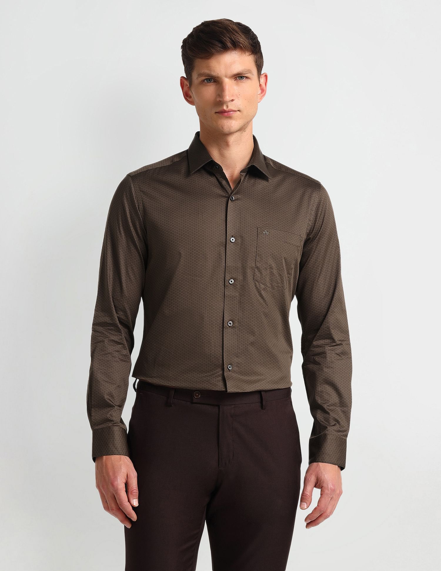 Arrow Manhattan Slim Fit Cotton Shirt