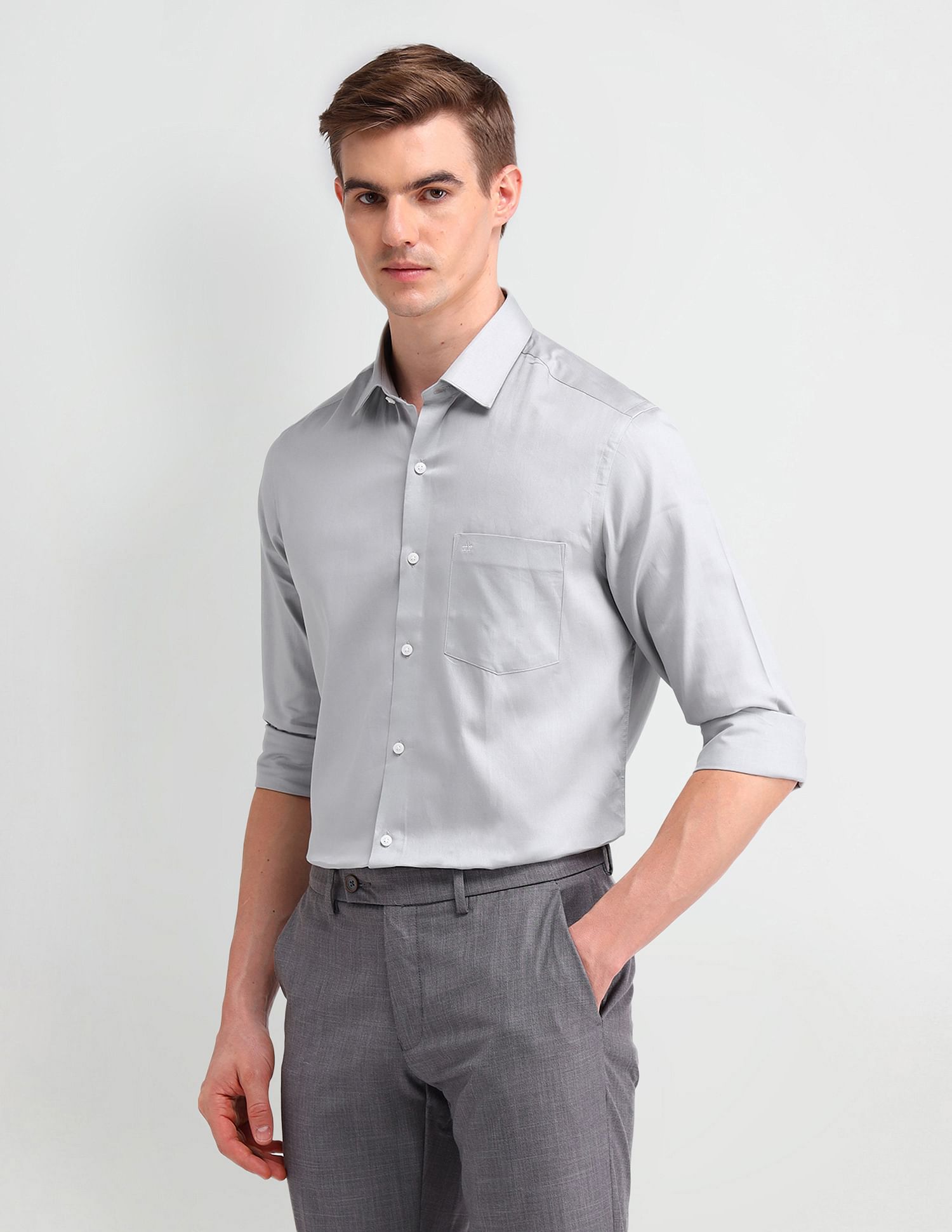 Arrow Manhattan Slim Solid Shirt