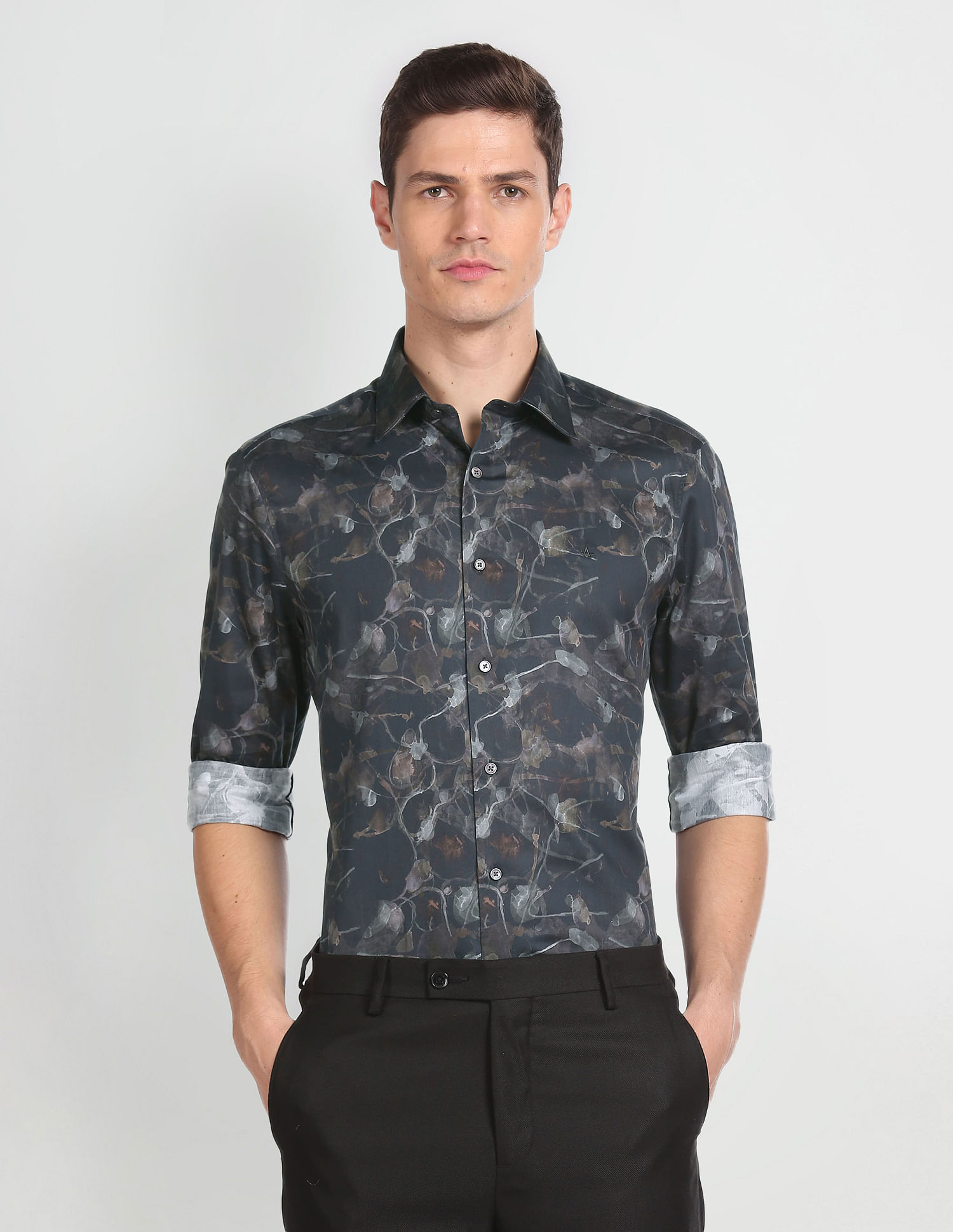 Arrow Tailored Fit Abstract Print Shirt