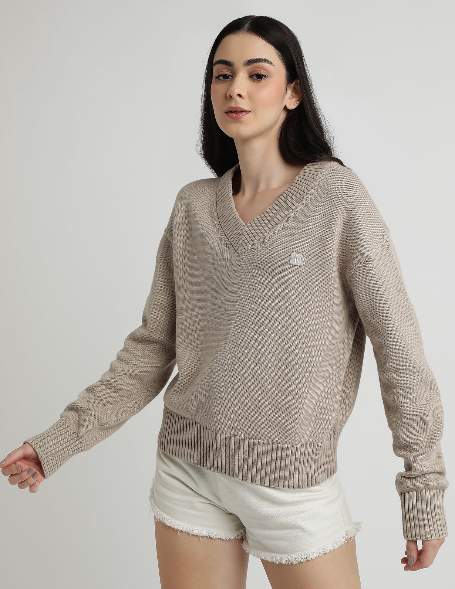 Calvin Klein Jeans Embro Badge V Neck Sweater