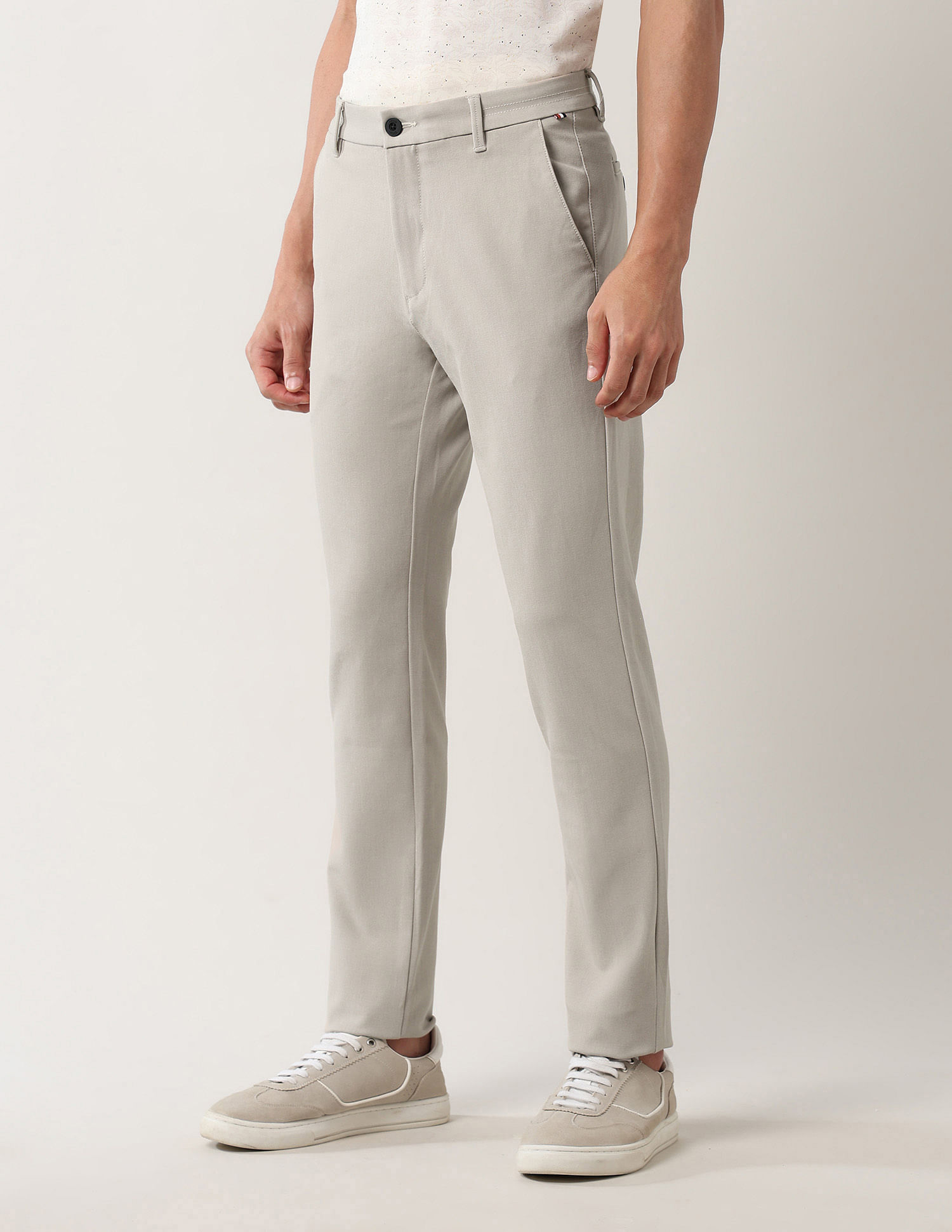 Arrow Sport Solid Twill Autoflex Trousers