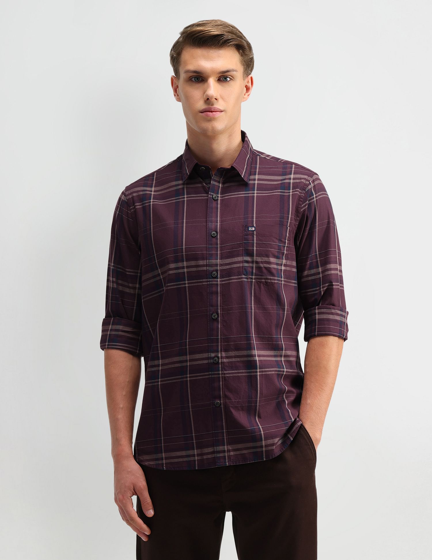 Arrow Sport Tailored Fit Cotton Shirt