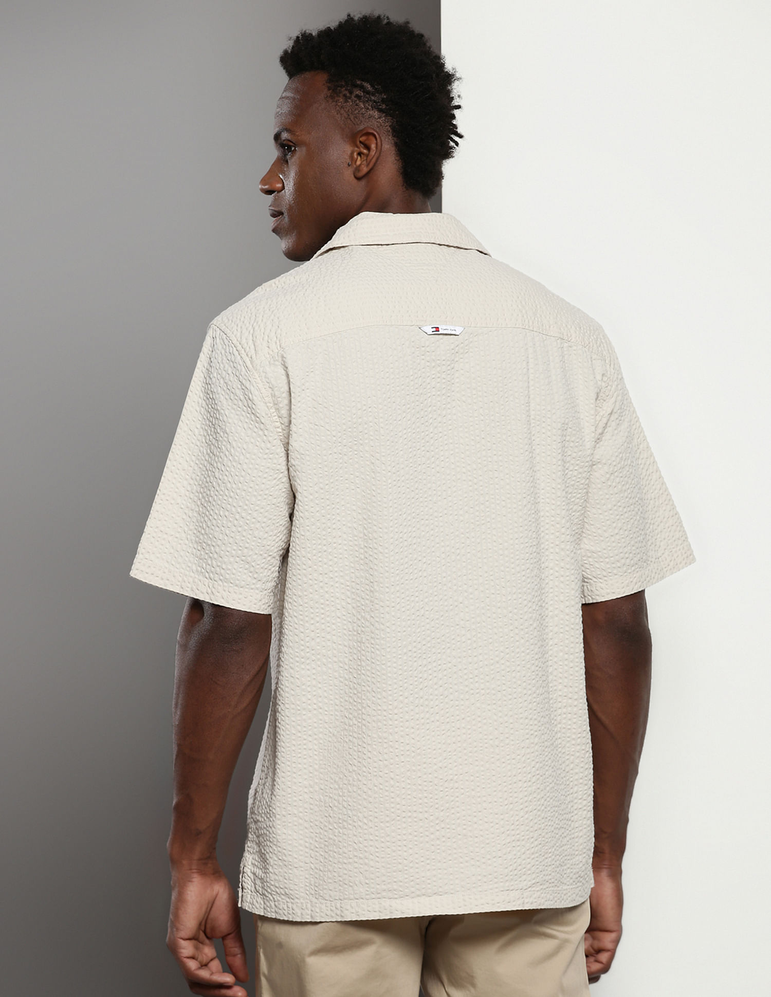 Tommy Hilfiger Cuban Collar Seersucker Shirt