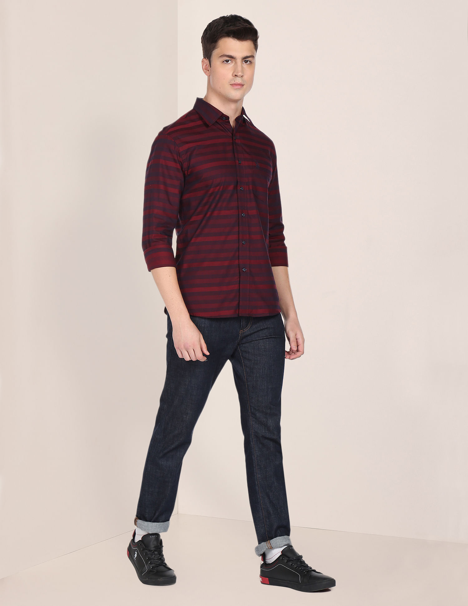 U.S. Polo Assn. Tailored Fit Horizontal Stripe Casual Shirt
