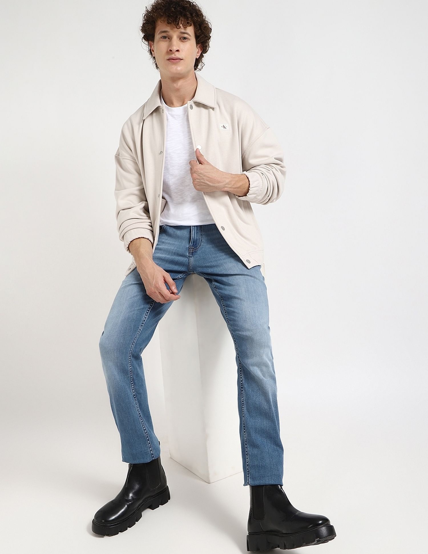 Calvin Klein Jeans Solid Relaxed-Fit Cotton Sweatshirt