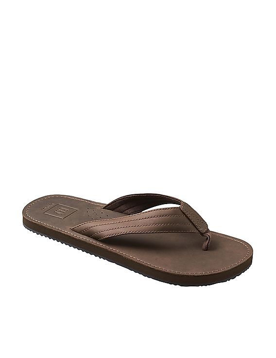 gap leather flip flops