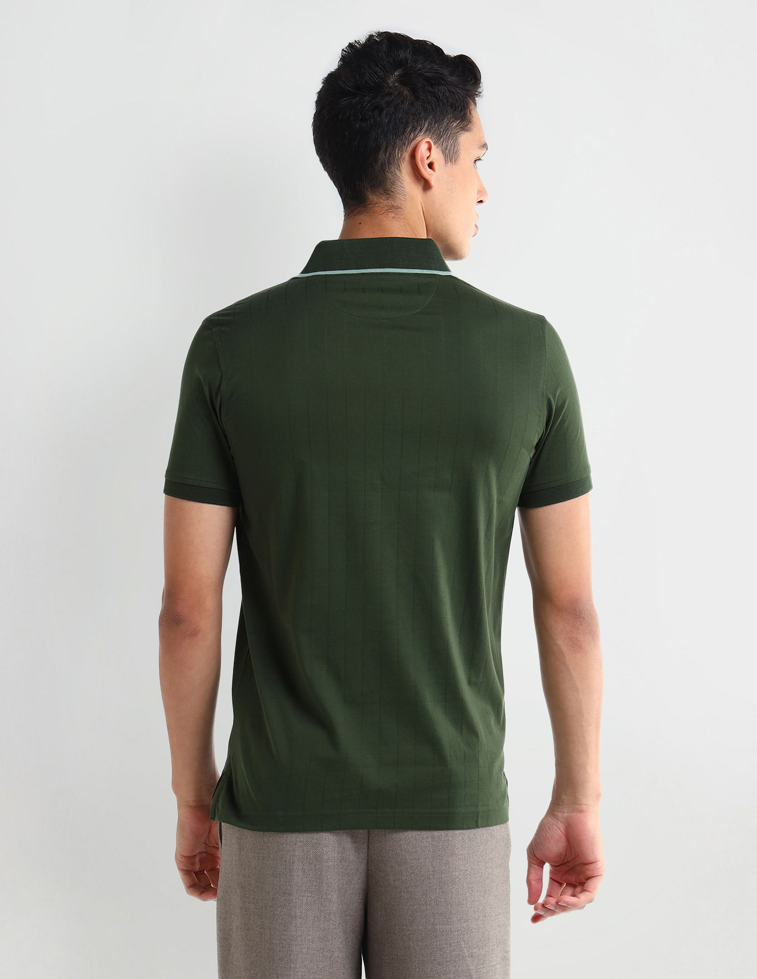 Arrow Textured pattern Regular Fit Polo Shirt
