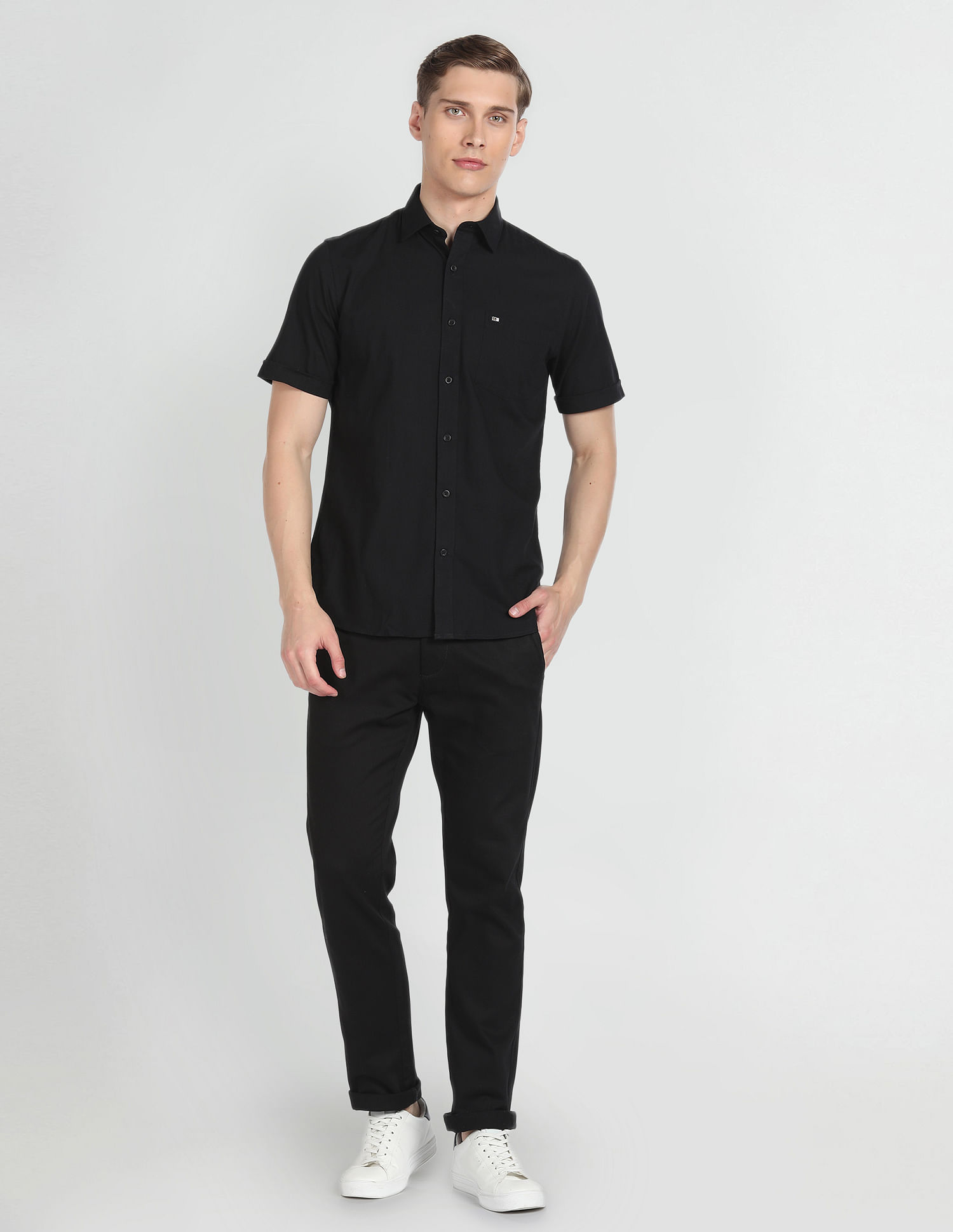 Arrow Sports Spread Collar Solid Shirt