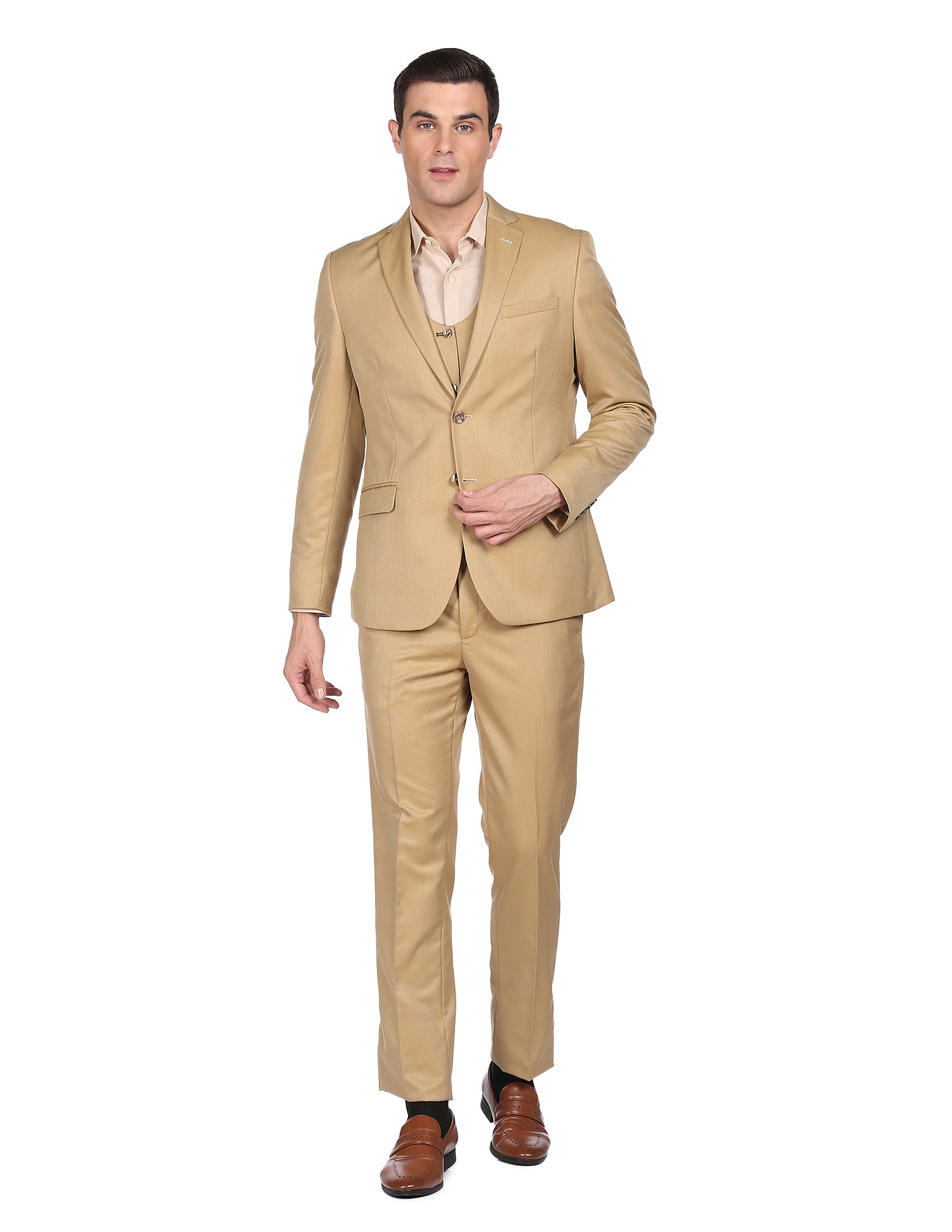 light khaki suit mens