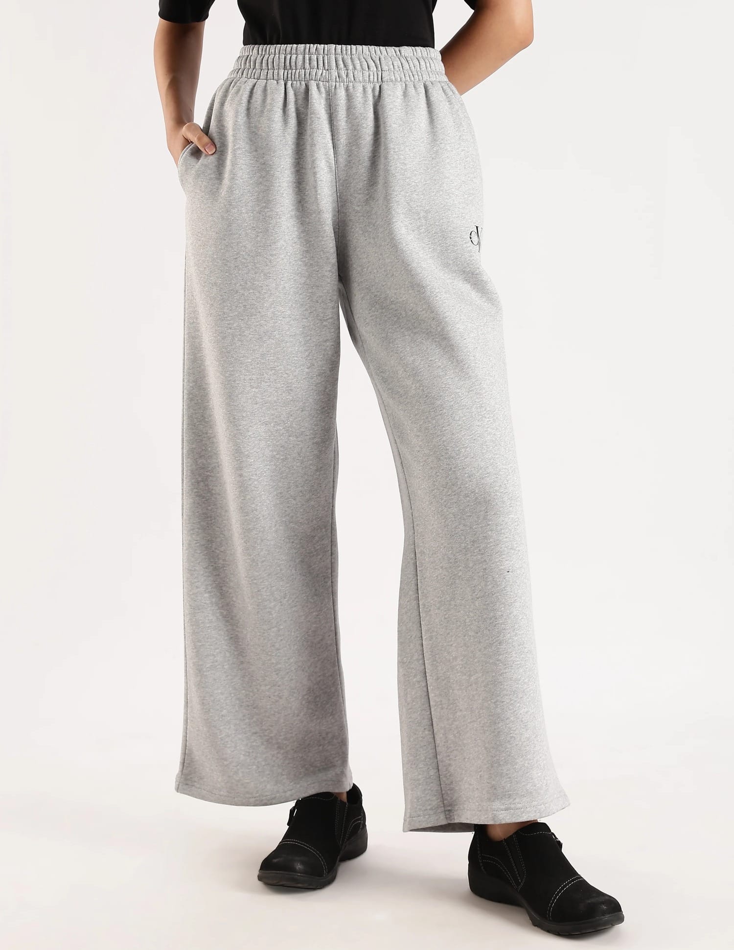 Buy Calvin Klein Jeans Wide Leg Fit Solid Mid Rise Trackpant