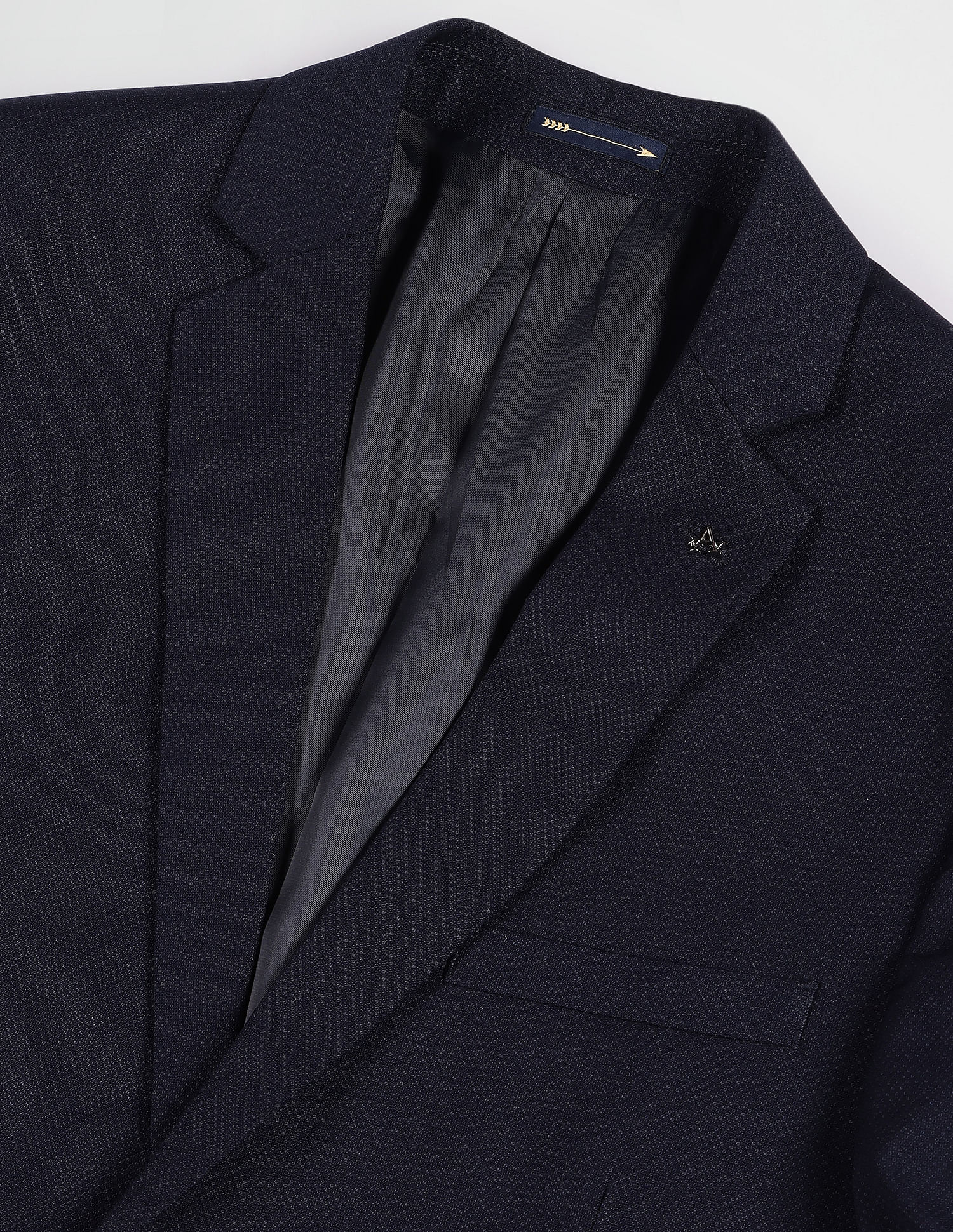 Arrow Dobby Hudson Tailored Fit Three Piece Suit