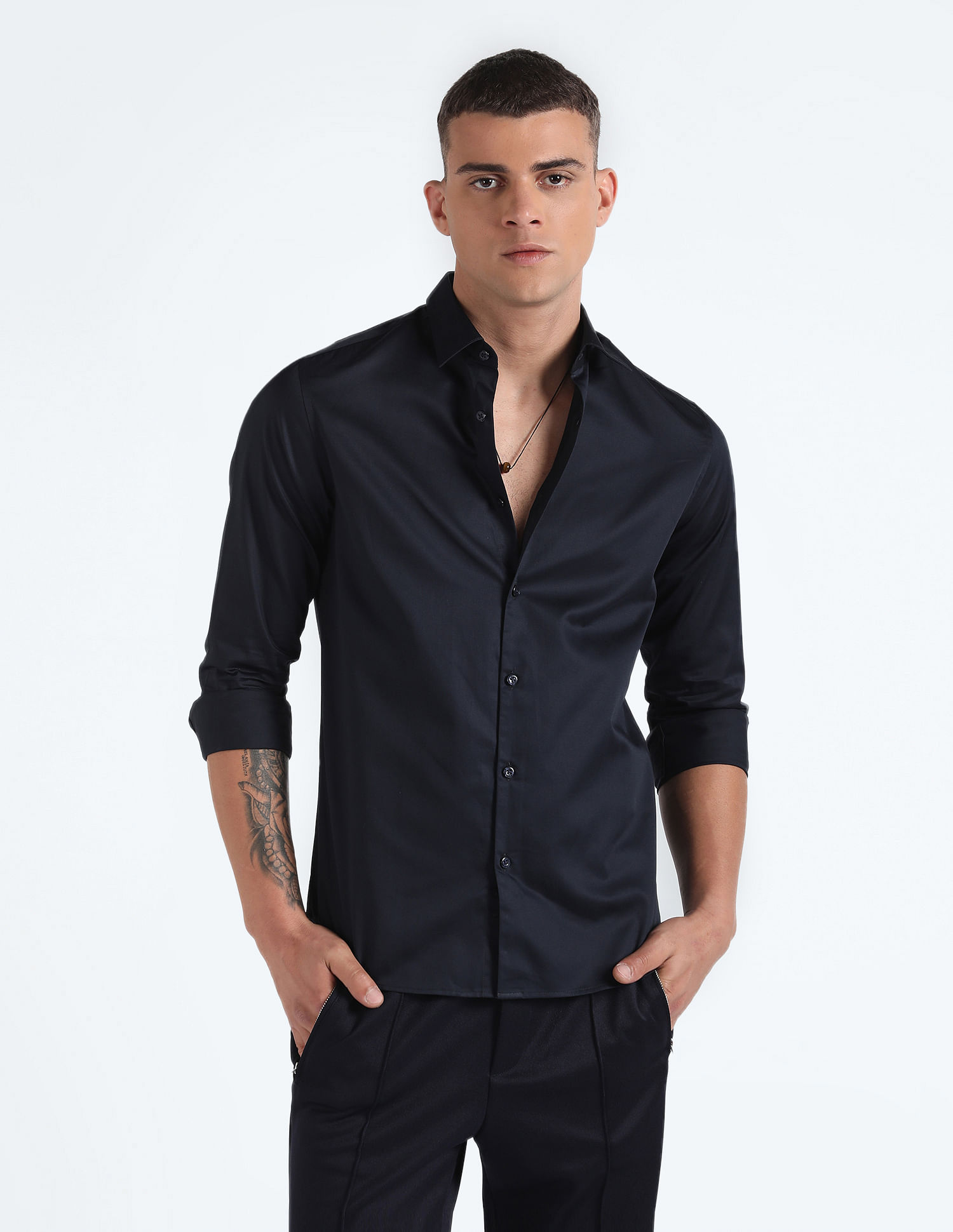 Flying Machine Solid Sateen Slim Shirt