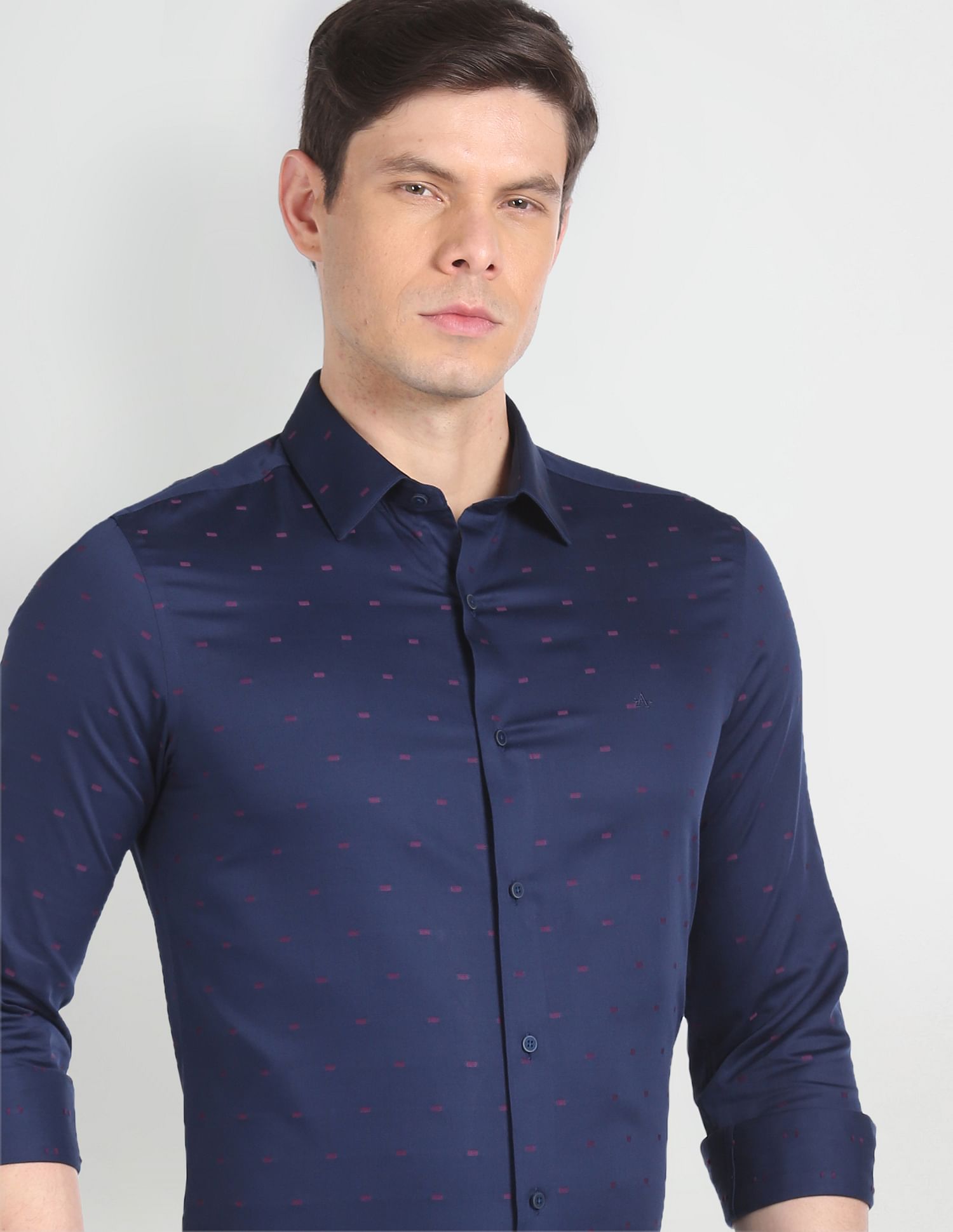 Arrow Newyork Manhattan Slim Self Design Shirt