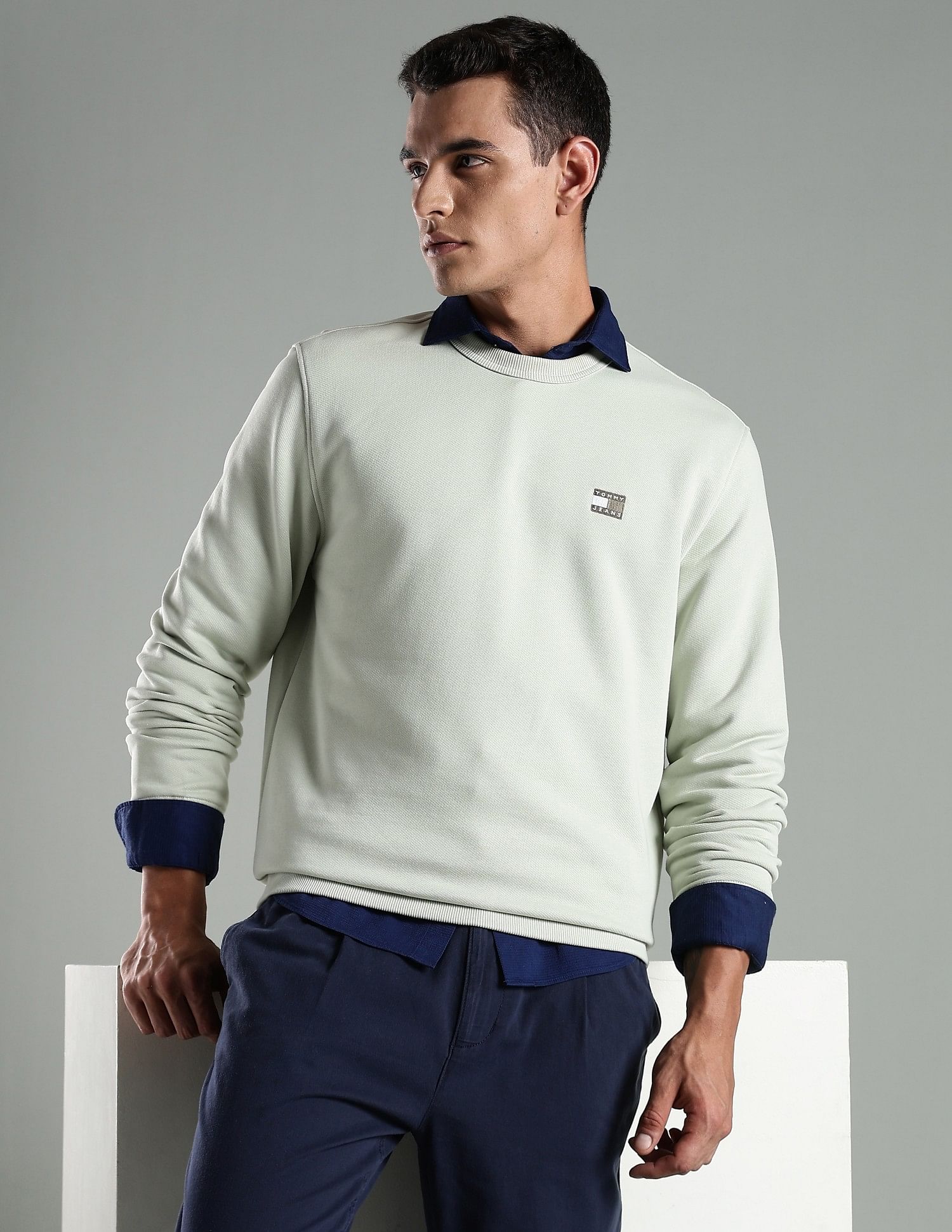 Tommy Hilfiger Embroidered Logo Regular Fit Cotton Sweatshirt