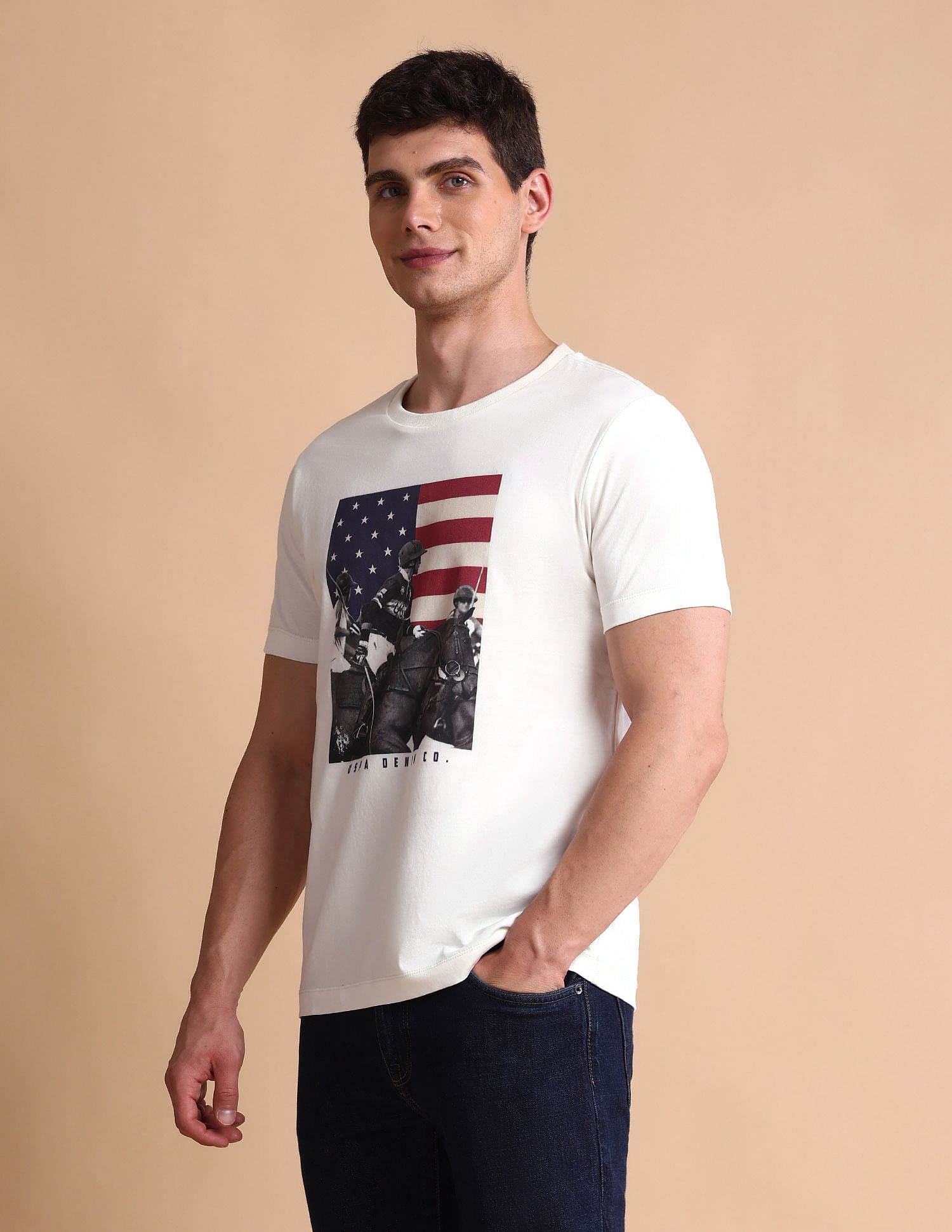 U.S. Polo Assn. Denim Co. Graphic Printed Muscle Fit T-Shirt