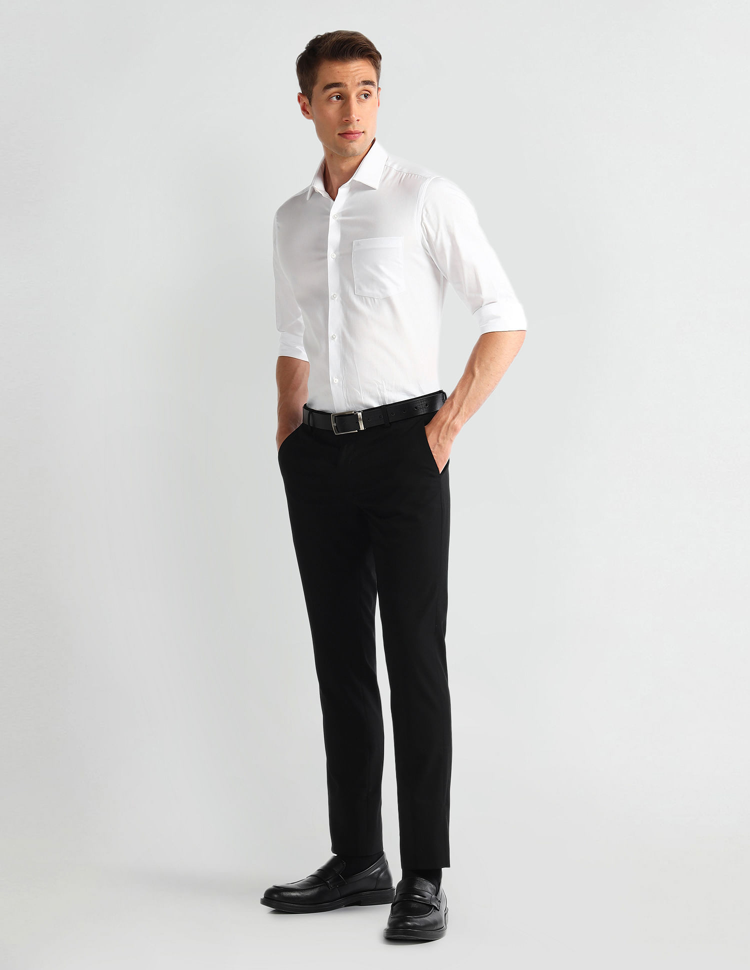 Arrow Mid Rise Tapered Fit Trousers