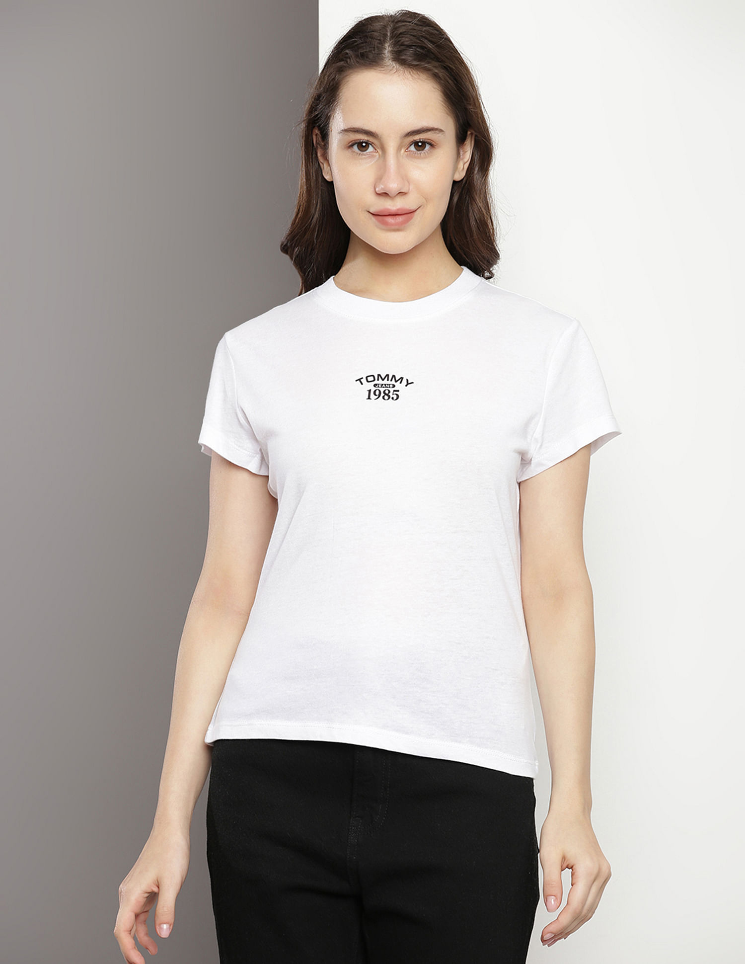 Tommy Hilfiger Sustainable Solid Essential T-Shirt