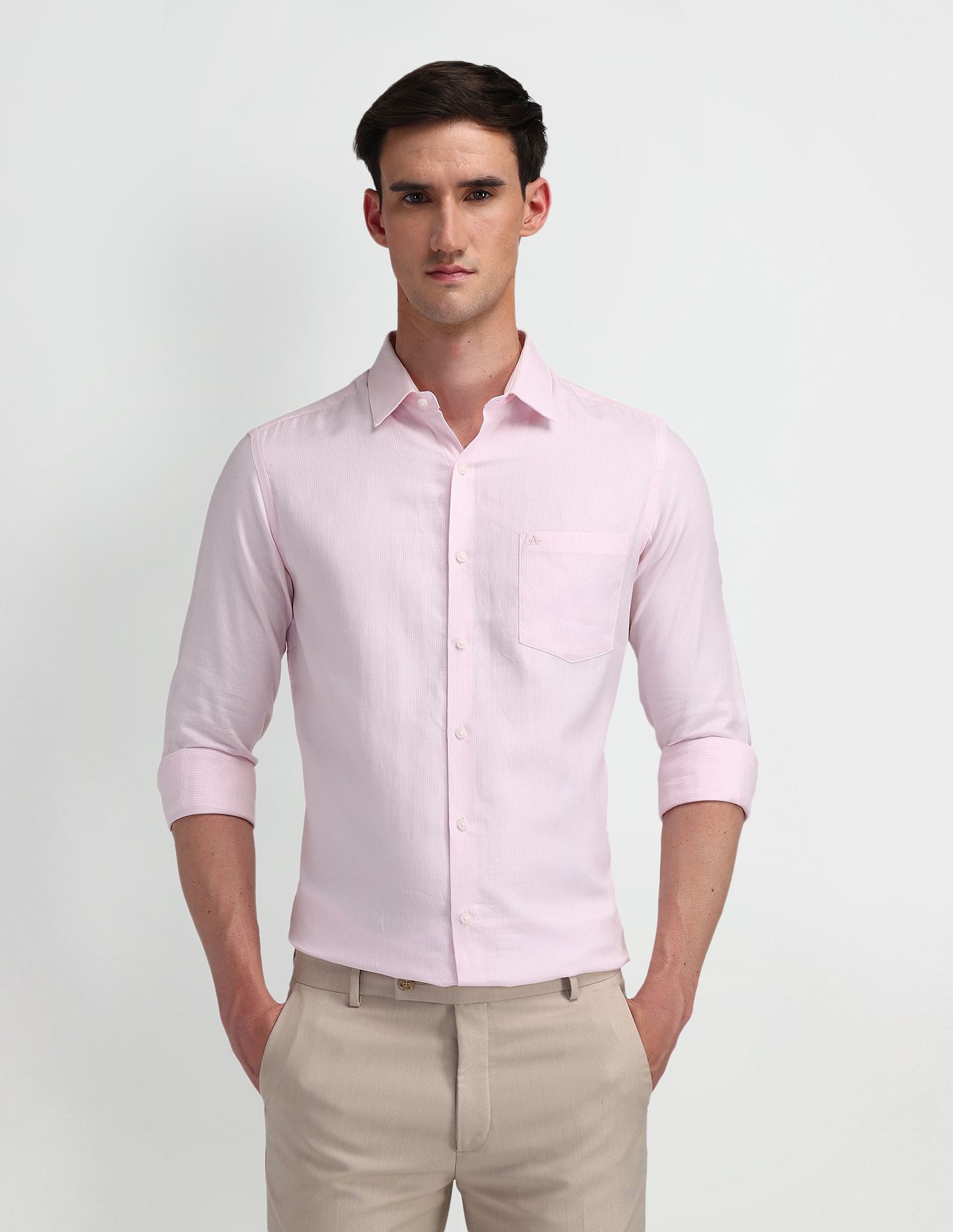 Arrow Manhattan Slim Fit Vertical Striped Shirt