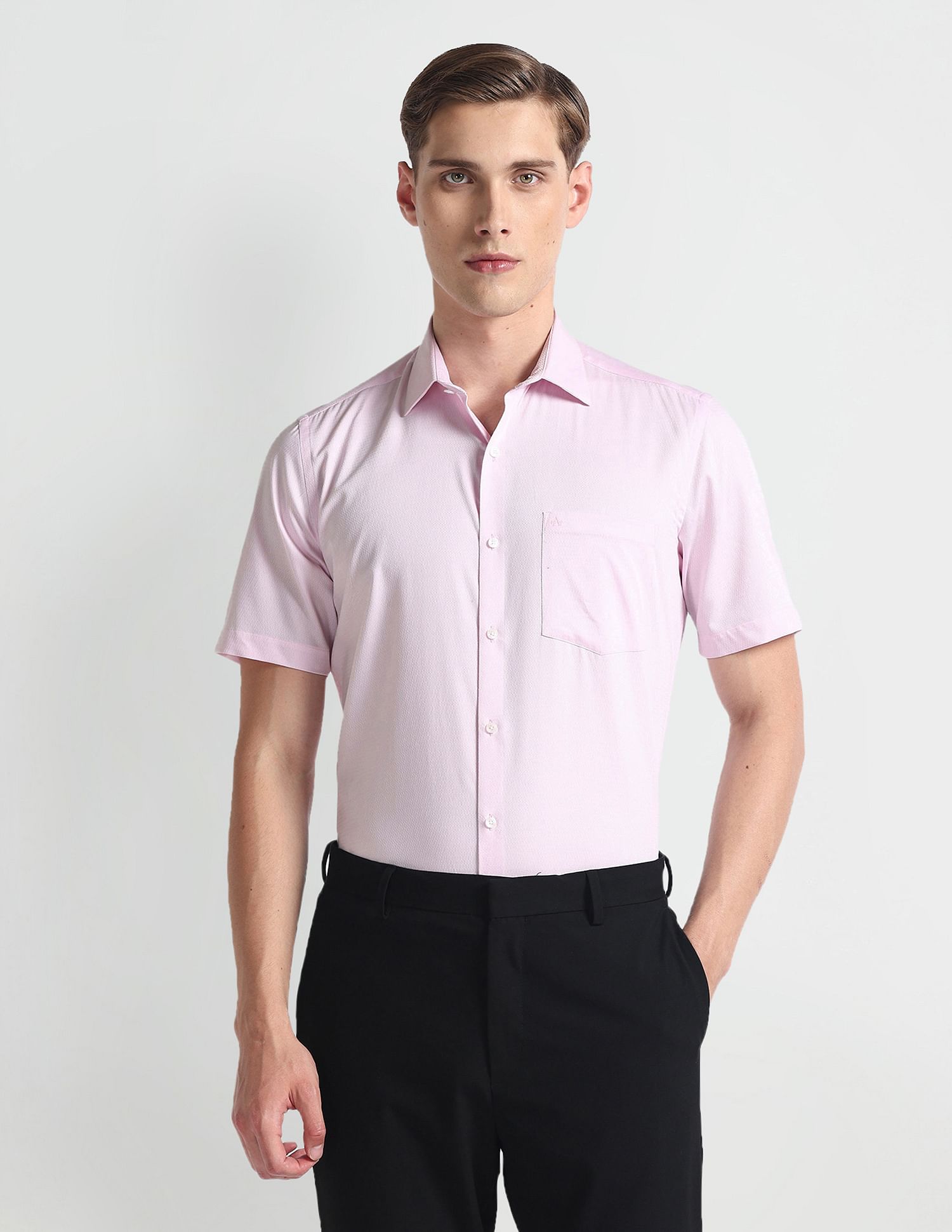 Arrow Short Sleeve Textured Shirt