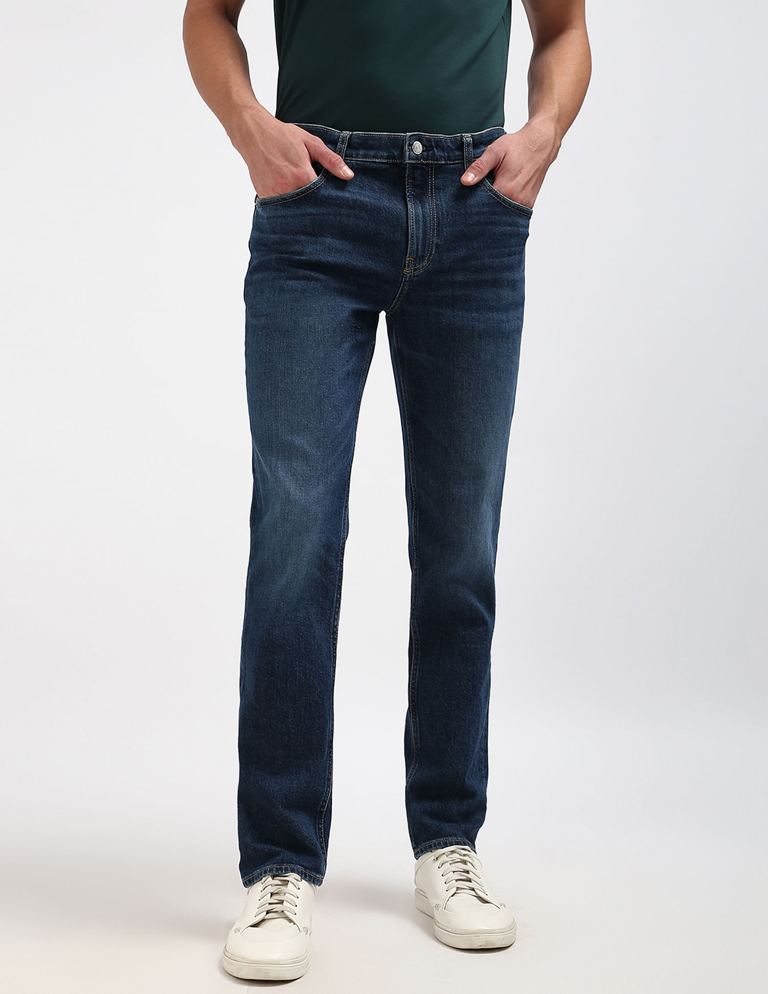 Calvin Klein Jeans Authentic Straight Fit Jeans