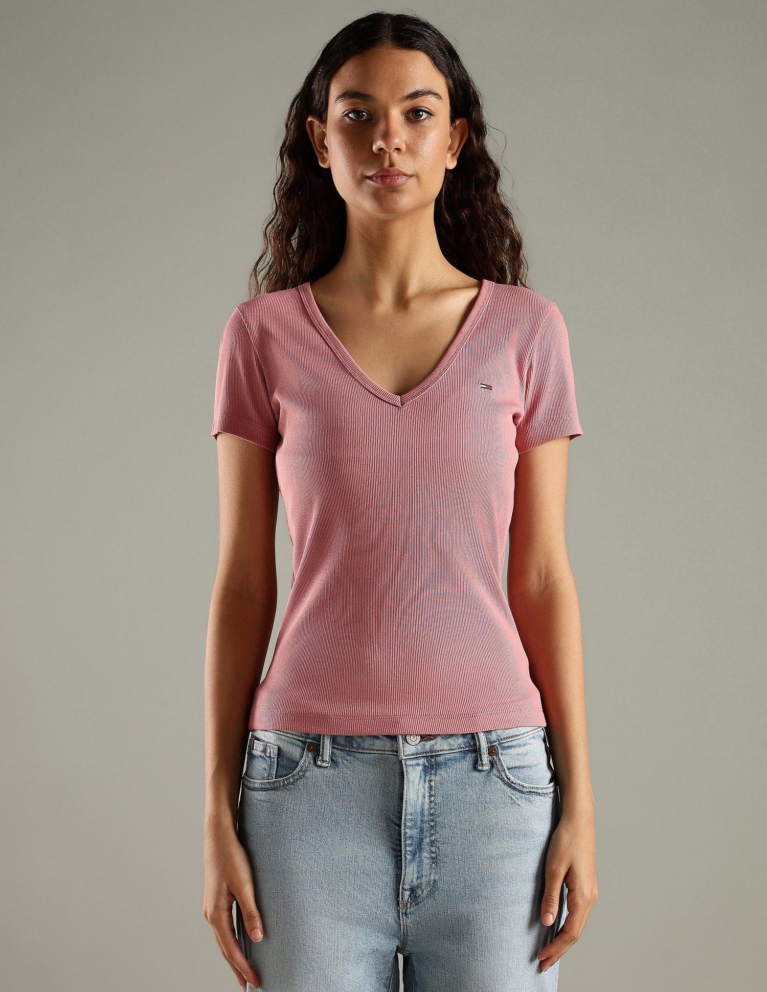 Tommy Hilfiger Solid Slim Fit Cotton T-Shirt