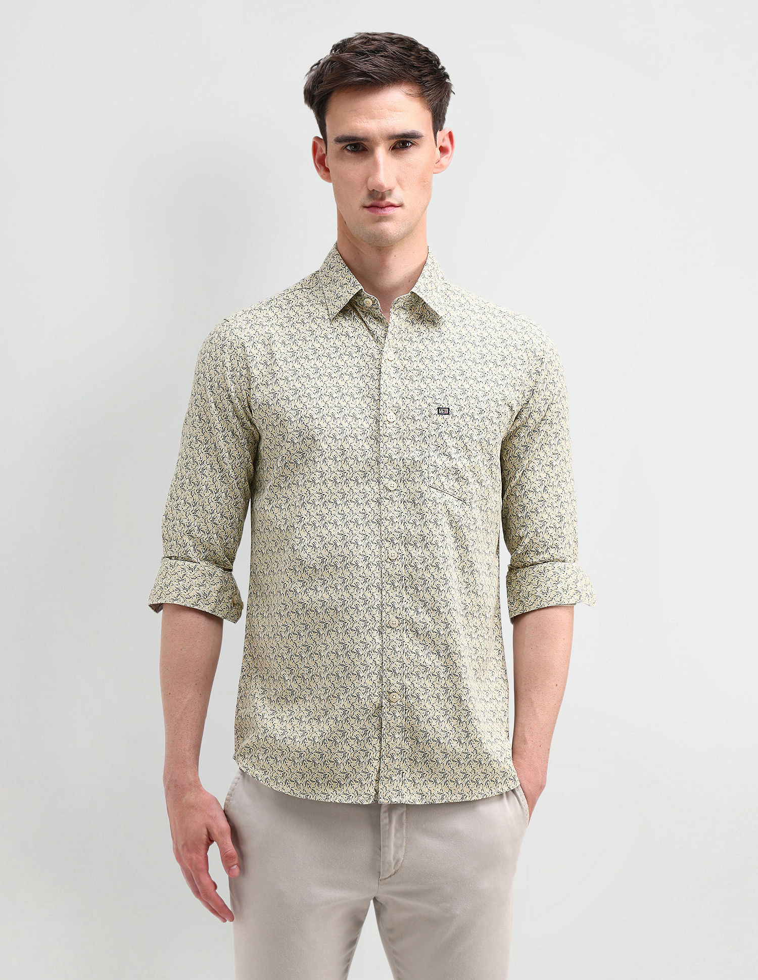 Arrow Sport Manhattan Slim Fit Dobby Shirt