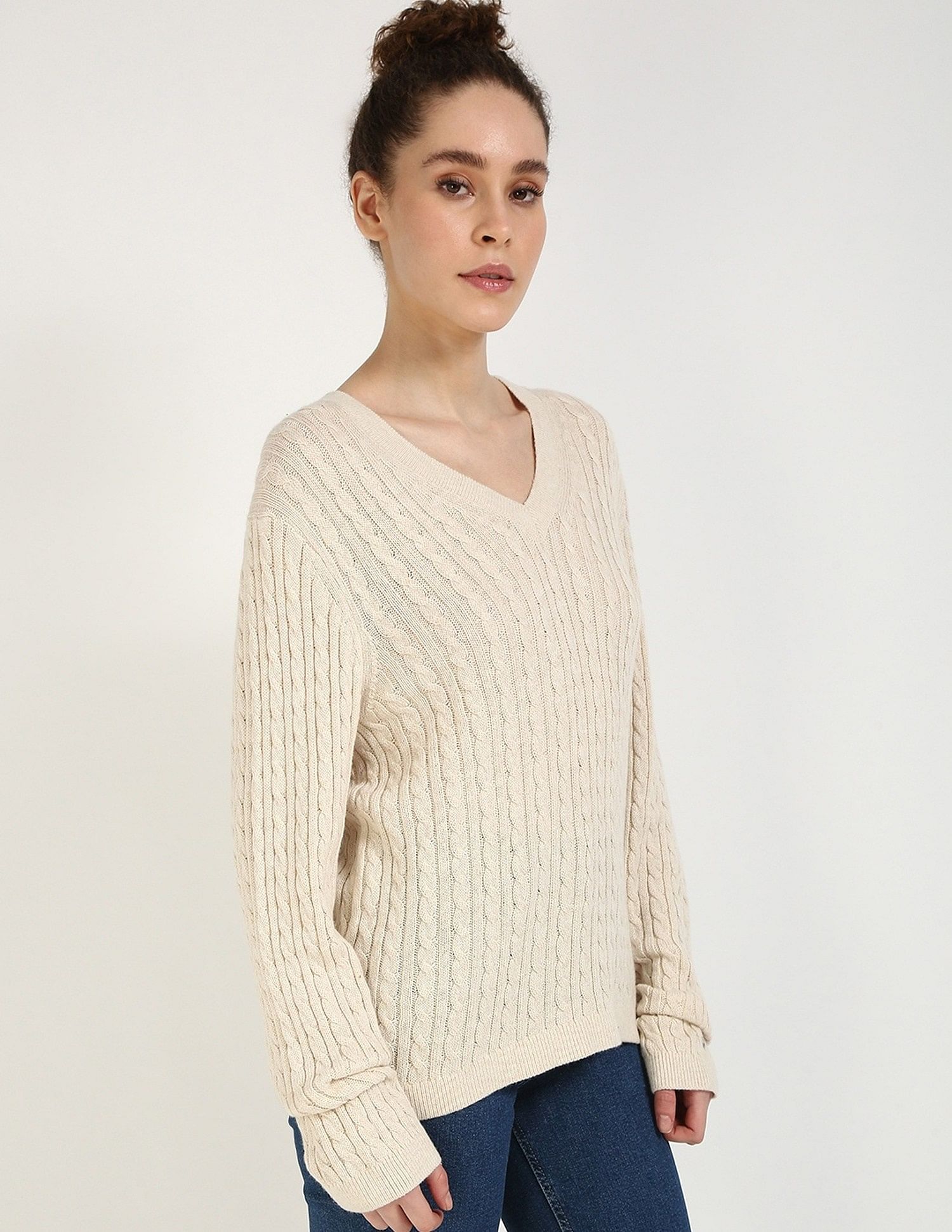 Tommy Hilfiger Regular-Fit Nylon V-Neck Sweater