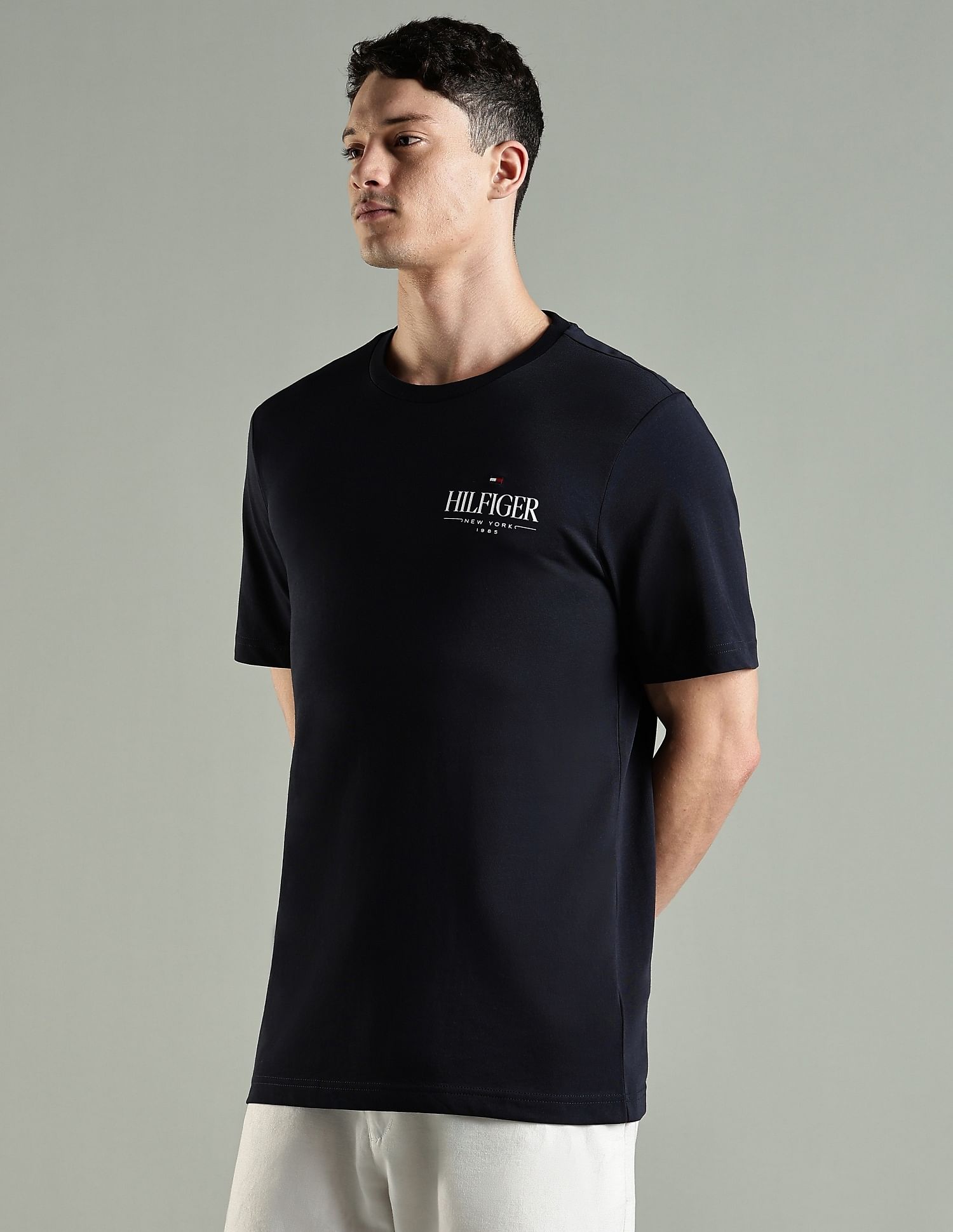 Tommy Hilfiger Kids Logo Regular Fit Cotton T-Shirt