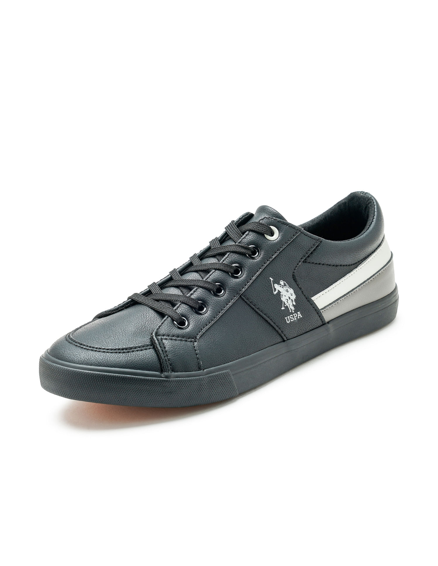 U.S. Polo Assn. Men Clarkin 7.0 Colourblocked Sneakers