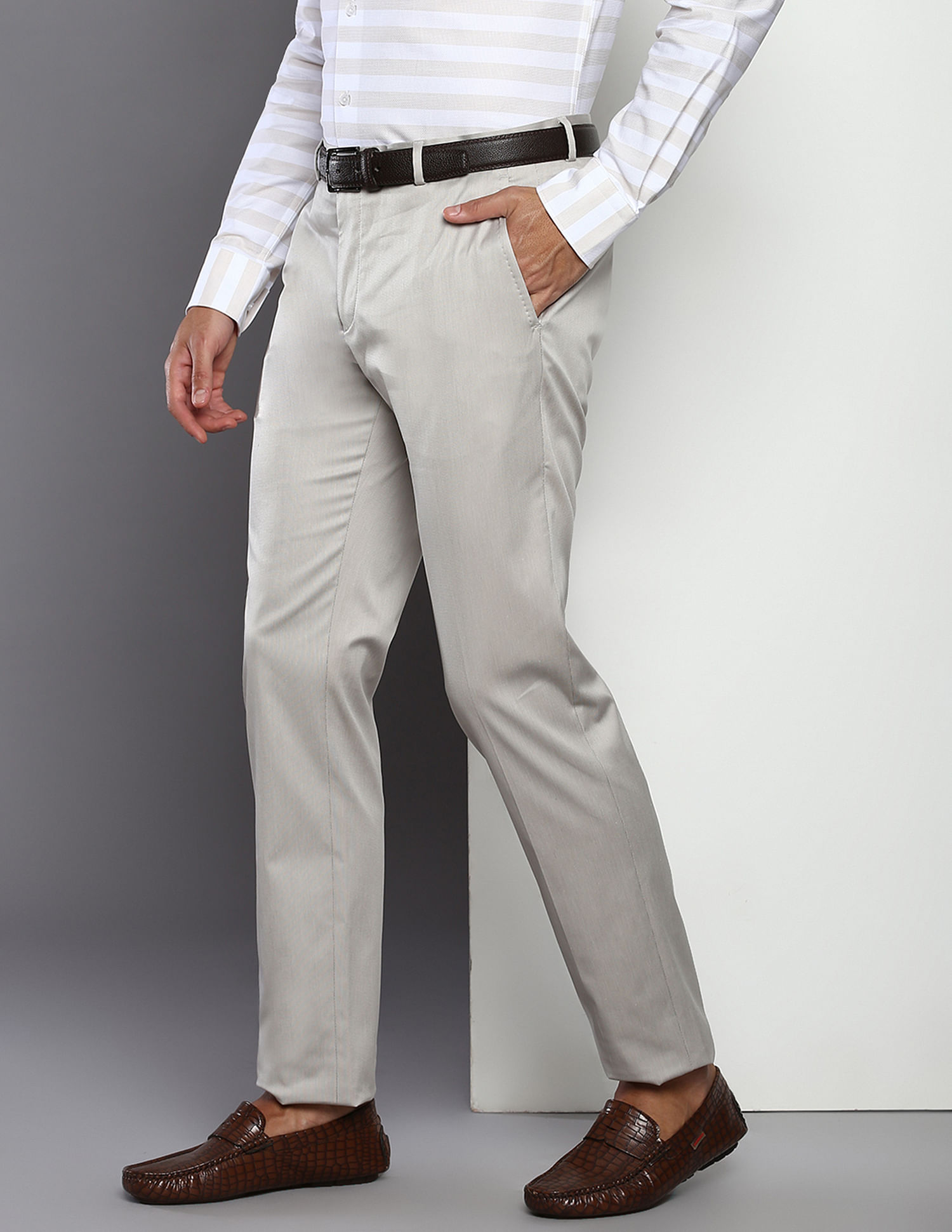 Tommy Hilfiger Mid Rise Solid Trousers