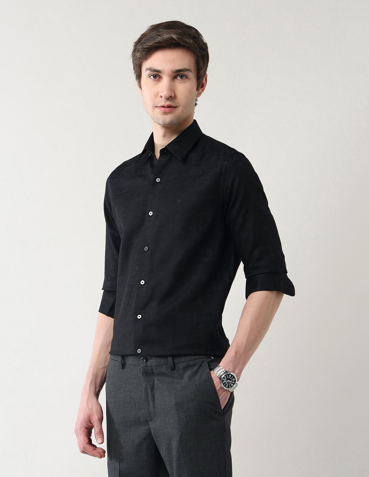 Arrow Newyork Manhattan Slim Fit Jaquard Shirt