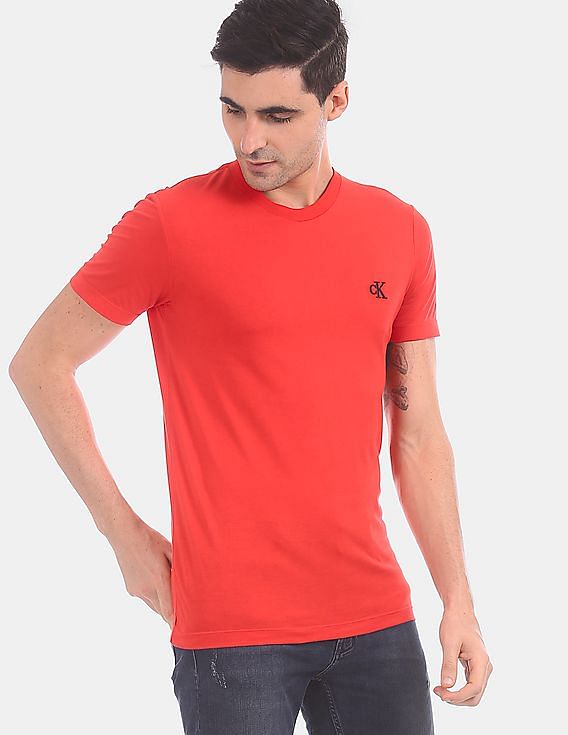Calvin Klein Men Red Slim Fit Solid Organic Cotton T-Shirt