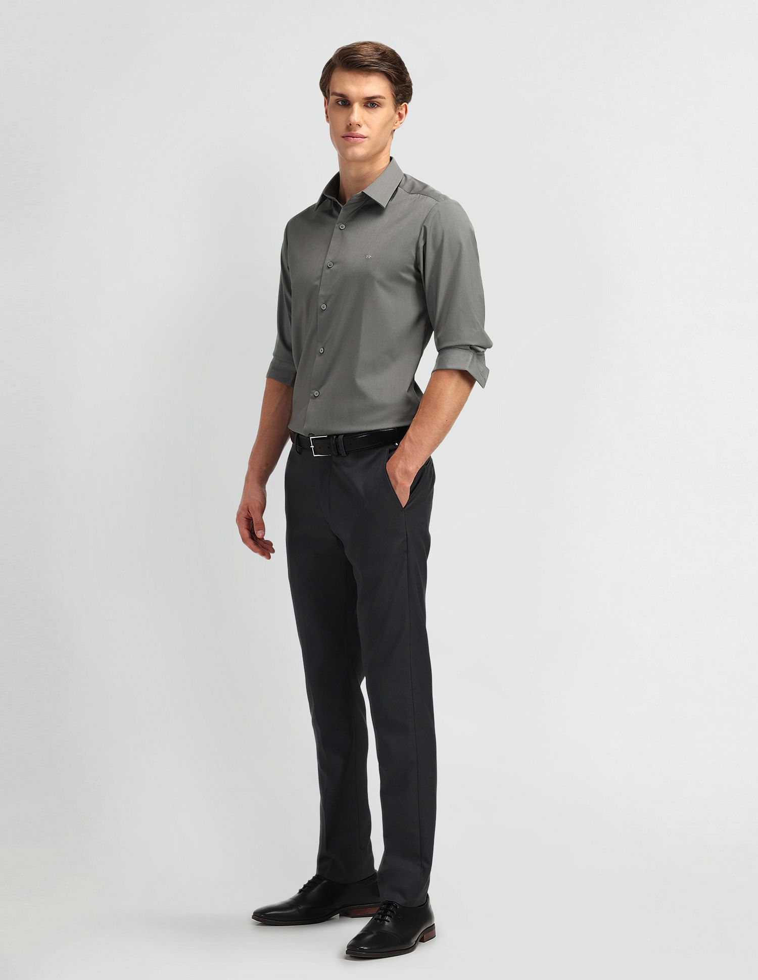 Arrow Newyork Brooklyn Ultra Slim Fit Solid Shirt
