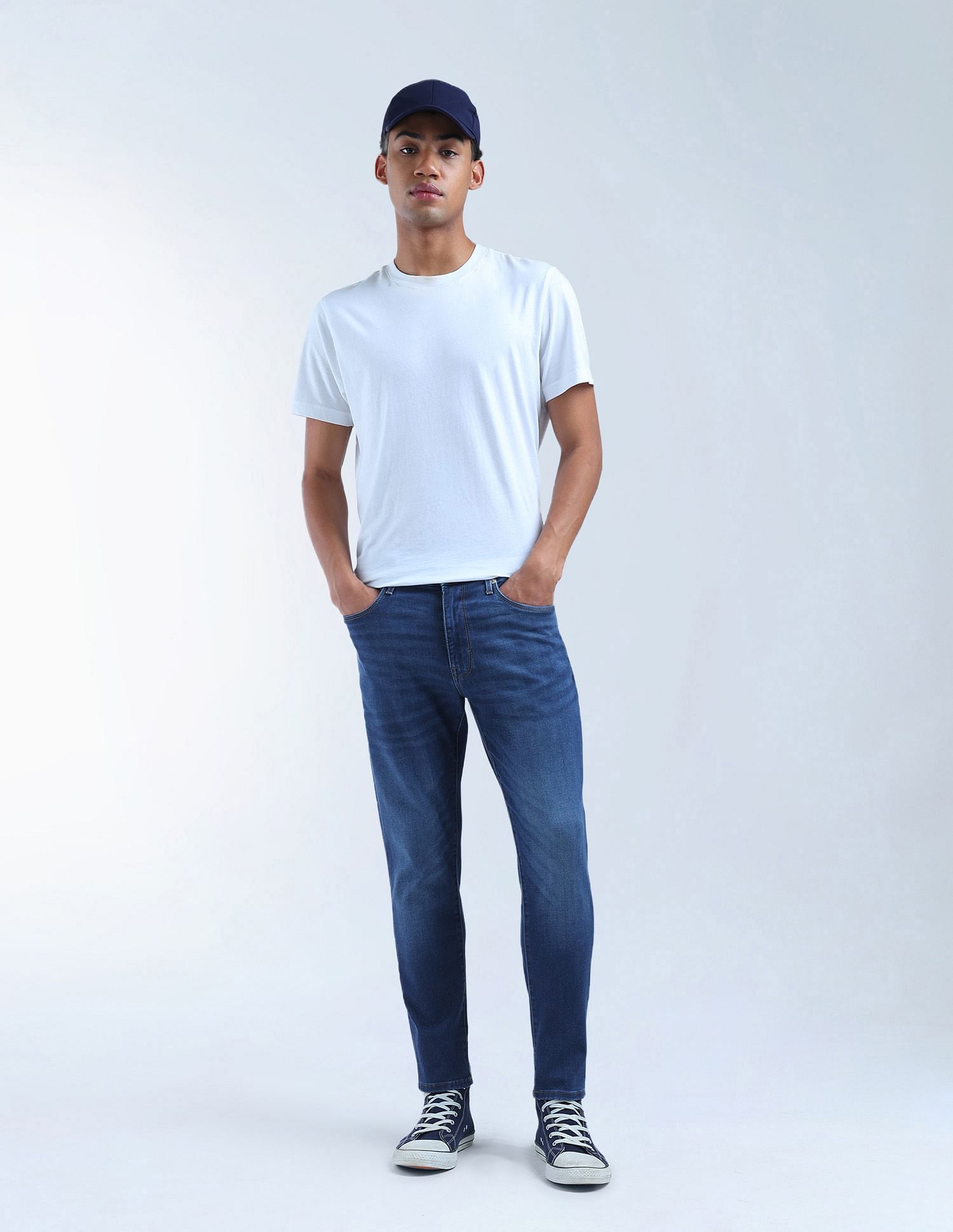Flying Machine Mankle Relaxed Tapered Fit F-Lite Jeans