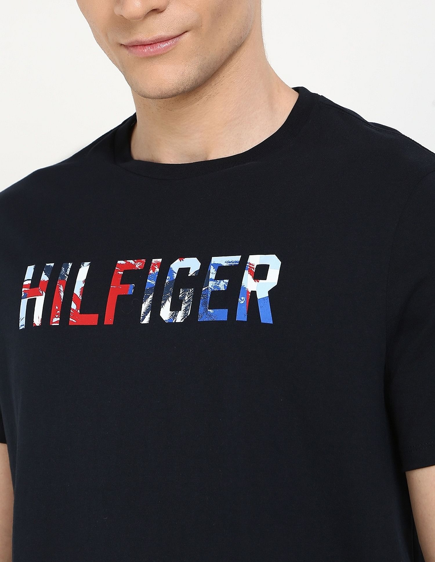 Tommy Hilfiger Logo Regular-Fit Cotton T-Shirt
