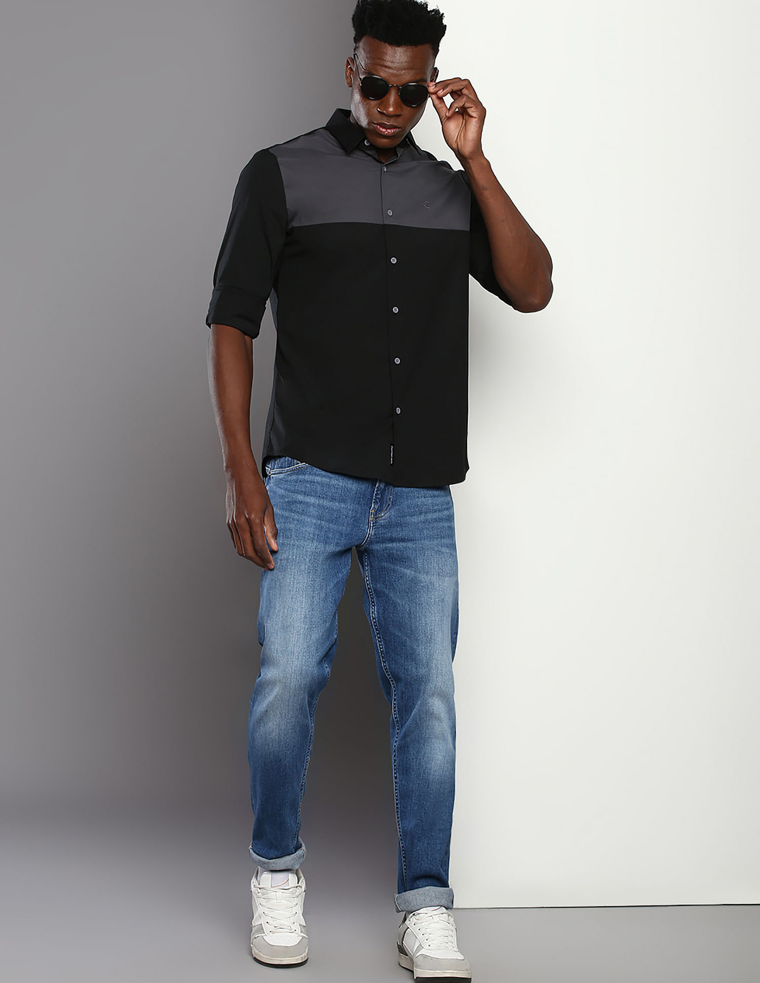 Buy Pepe Jeans Black Linen Semi Fit Casual Shirt - Shirts for Men 877447 |  Myntra