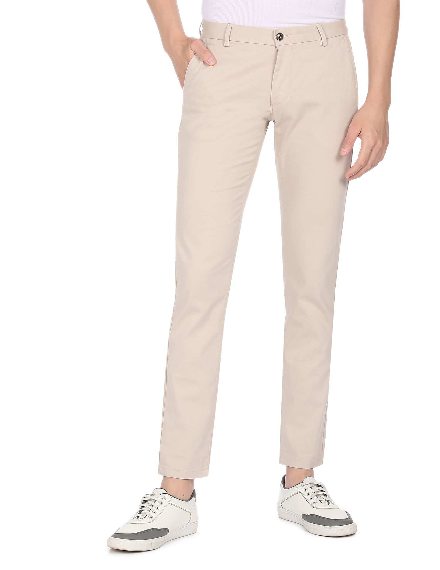 Buy Arrow Sports Mid Rise Solid Trousers - NNNOW.com