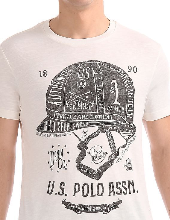 U.S. Polo Assn. Denim Co. Muscle Fit Graphic T-Shirt
