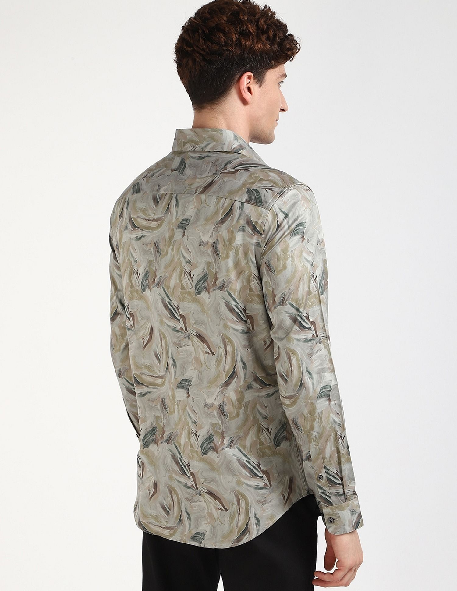 Calvin Klein Jeans Printed Slim-Fit Poplin Woven Shirt