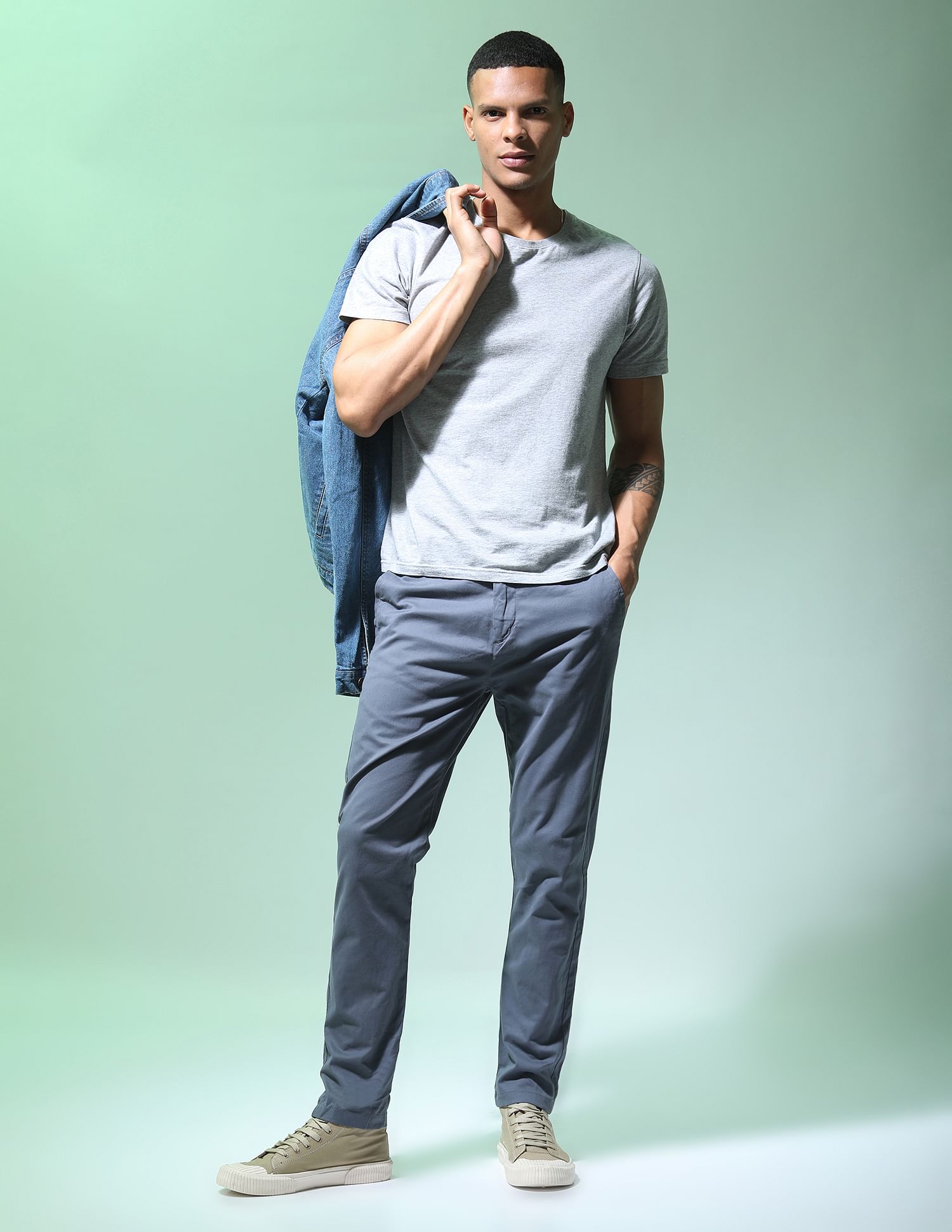 Flying Machine Slash Slim Tapered Fit Solid Trousers