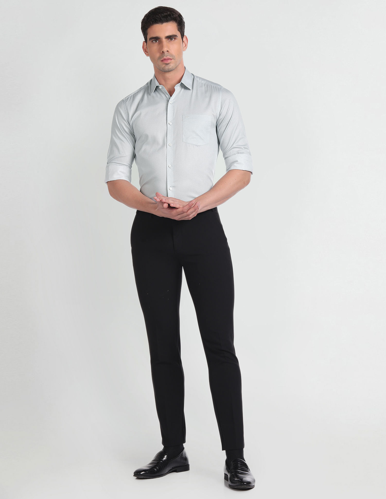 Arrow Manhattan Slim Fit Dobby Shirt