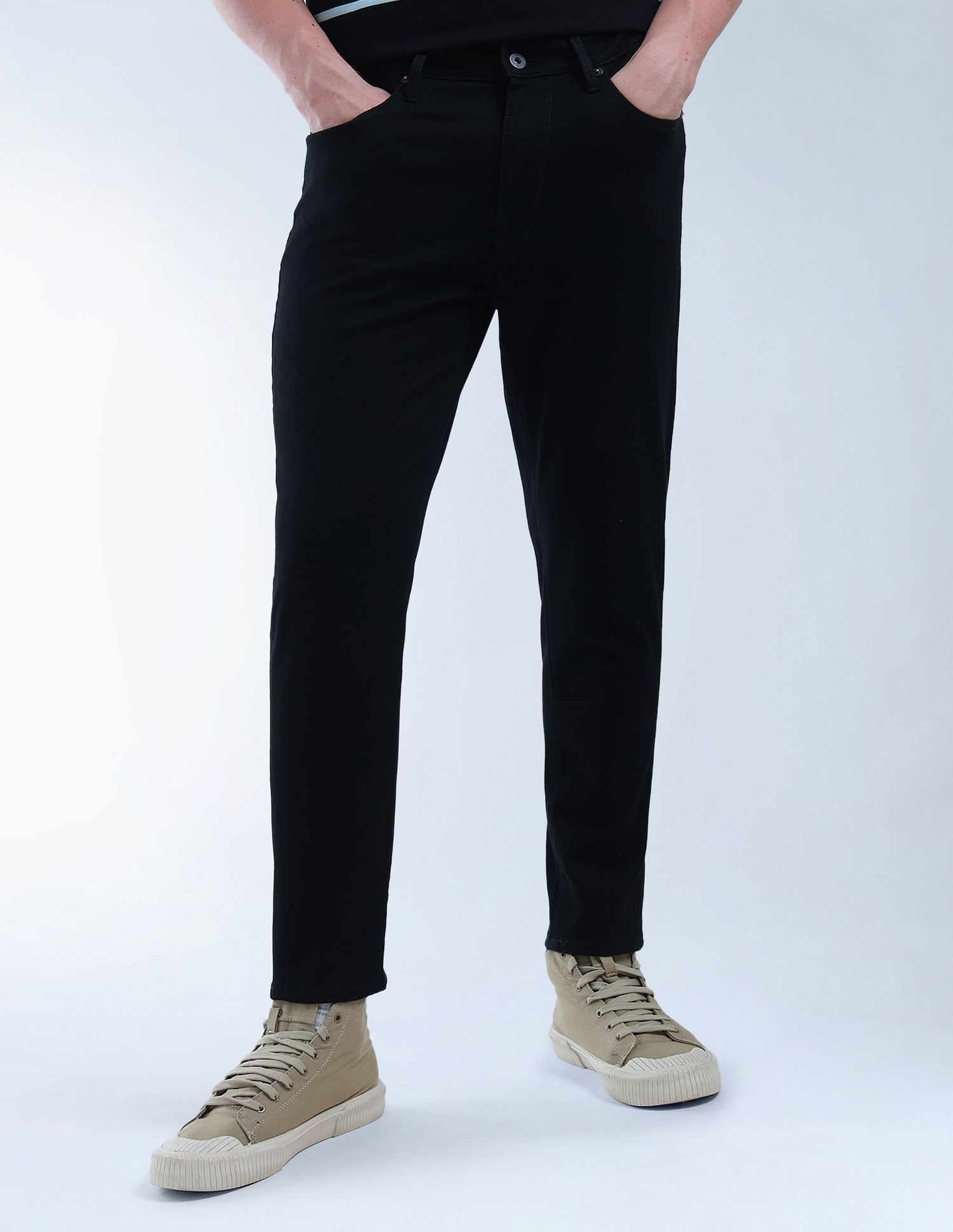 Flying Machine Mankle Relaxed Tapered Fit F Lite Jeans