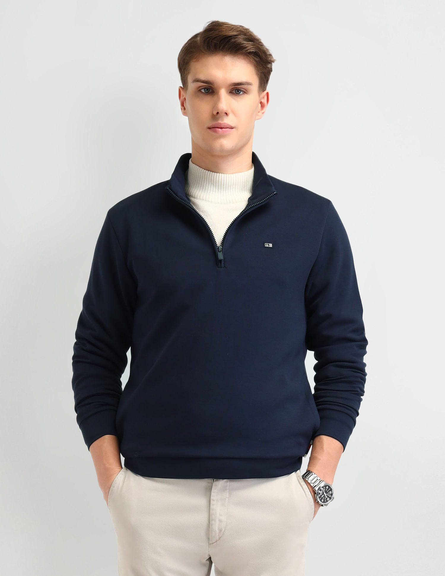 Arrow Sport Solid Regular Fit Sweatshirt