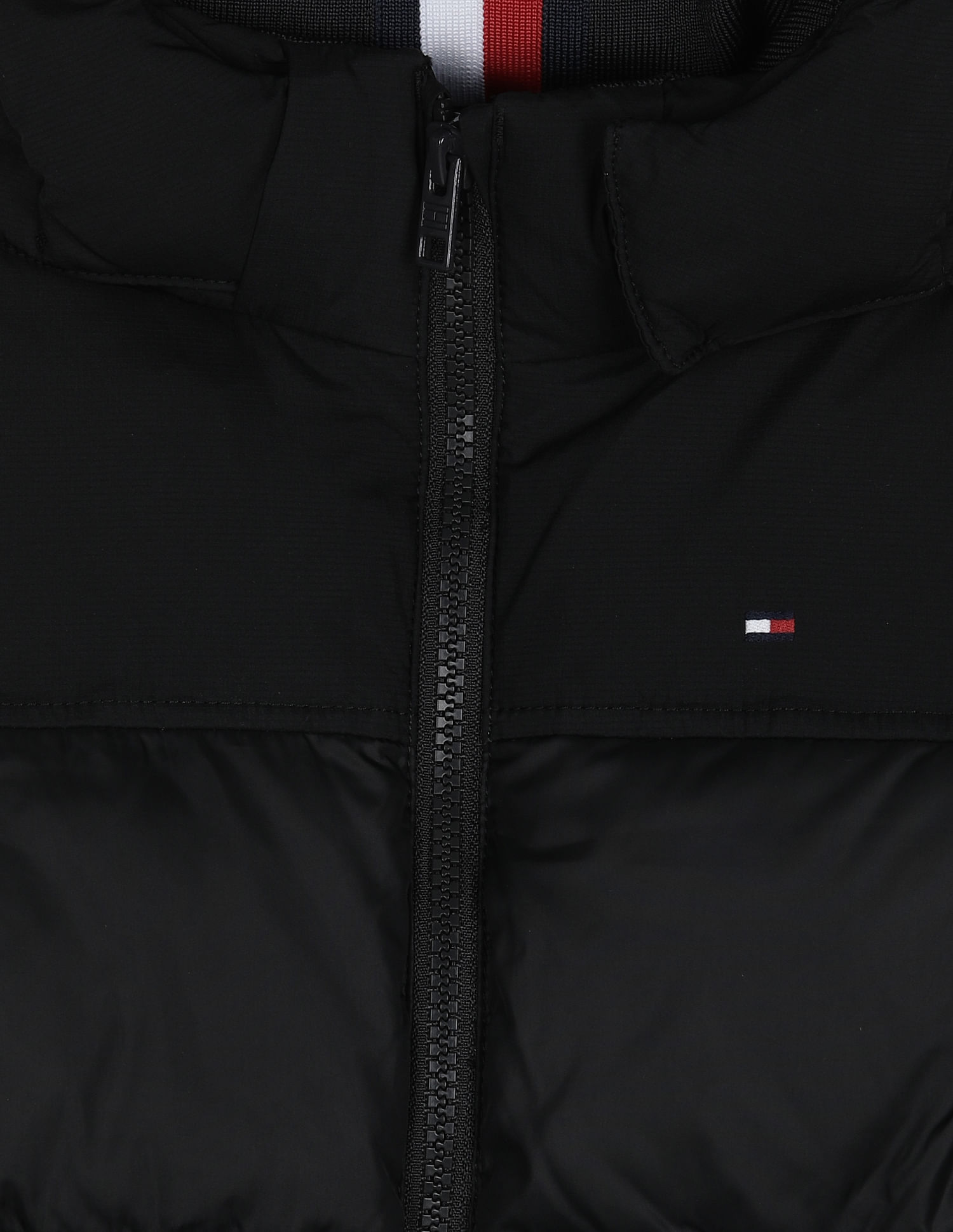 Tommy hilfiger discount stretch quilted jacket