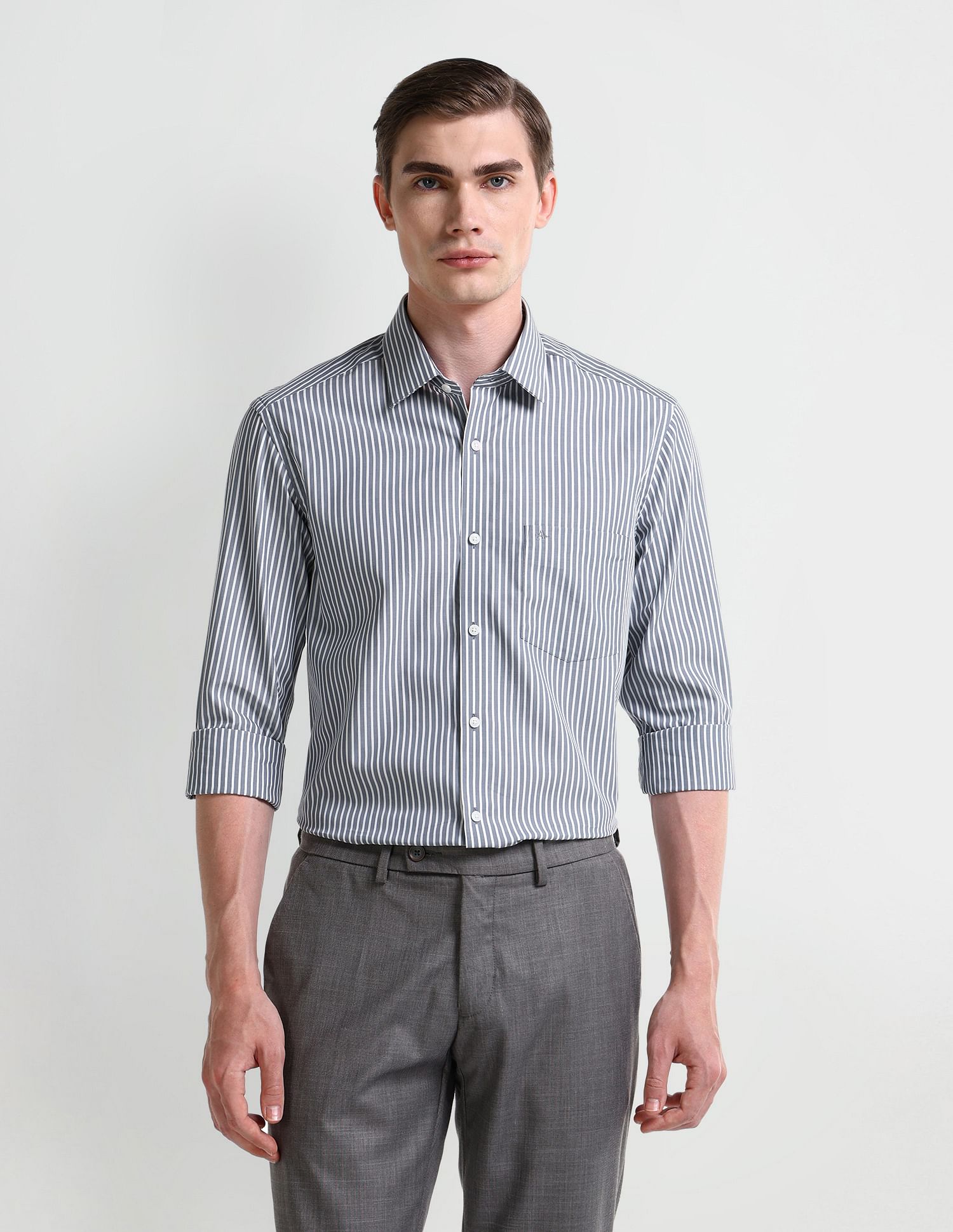 Arrow Manhattan Slim Fit Cotton Shirt