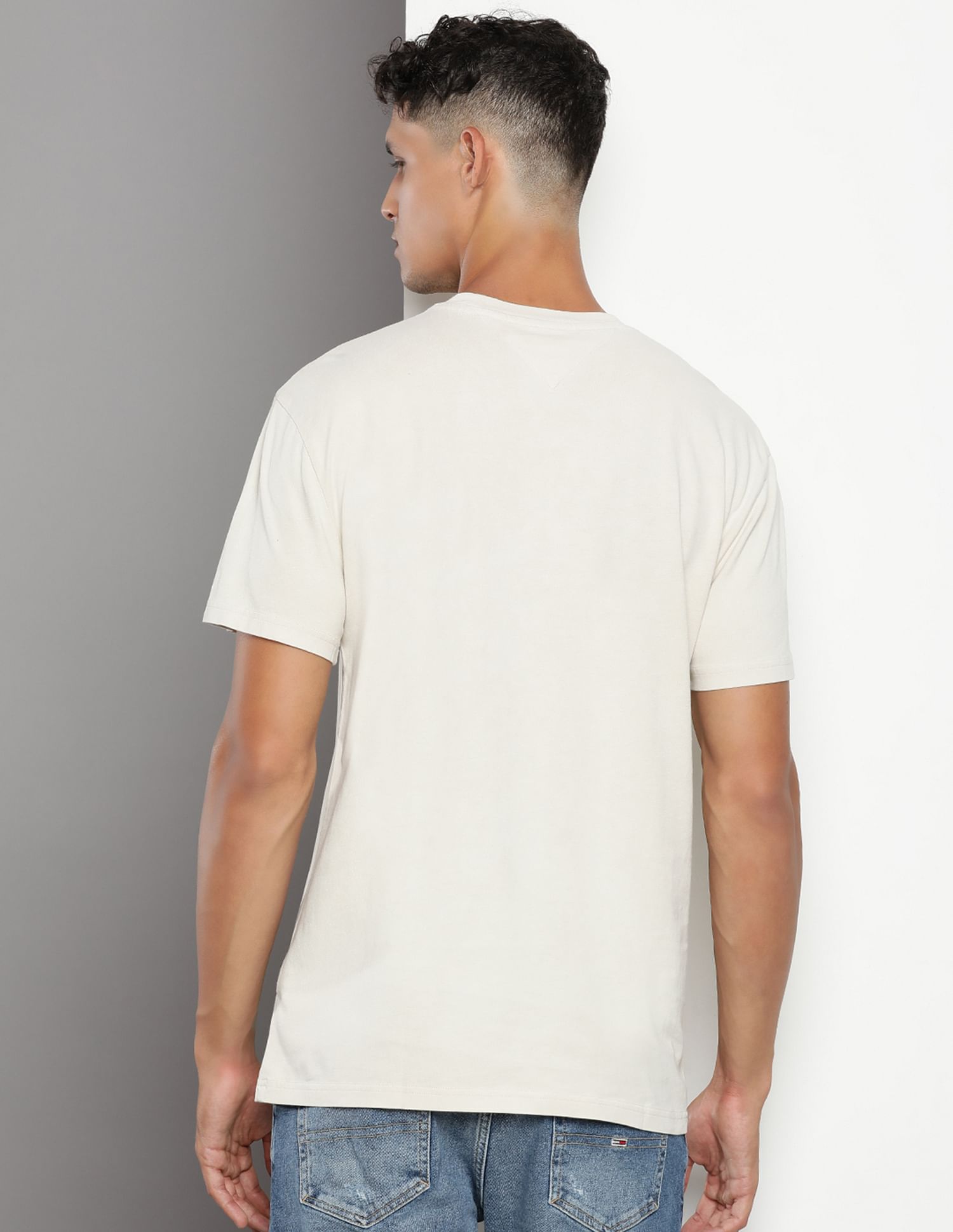 Tommy Hilfiger Transitional Cotton Tonal Linear T-Shirt